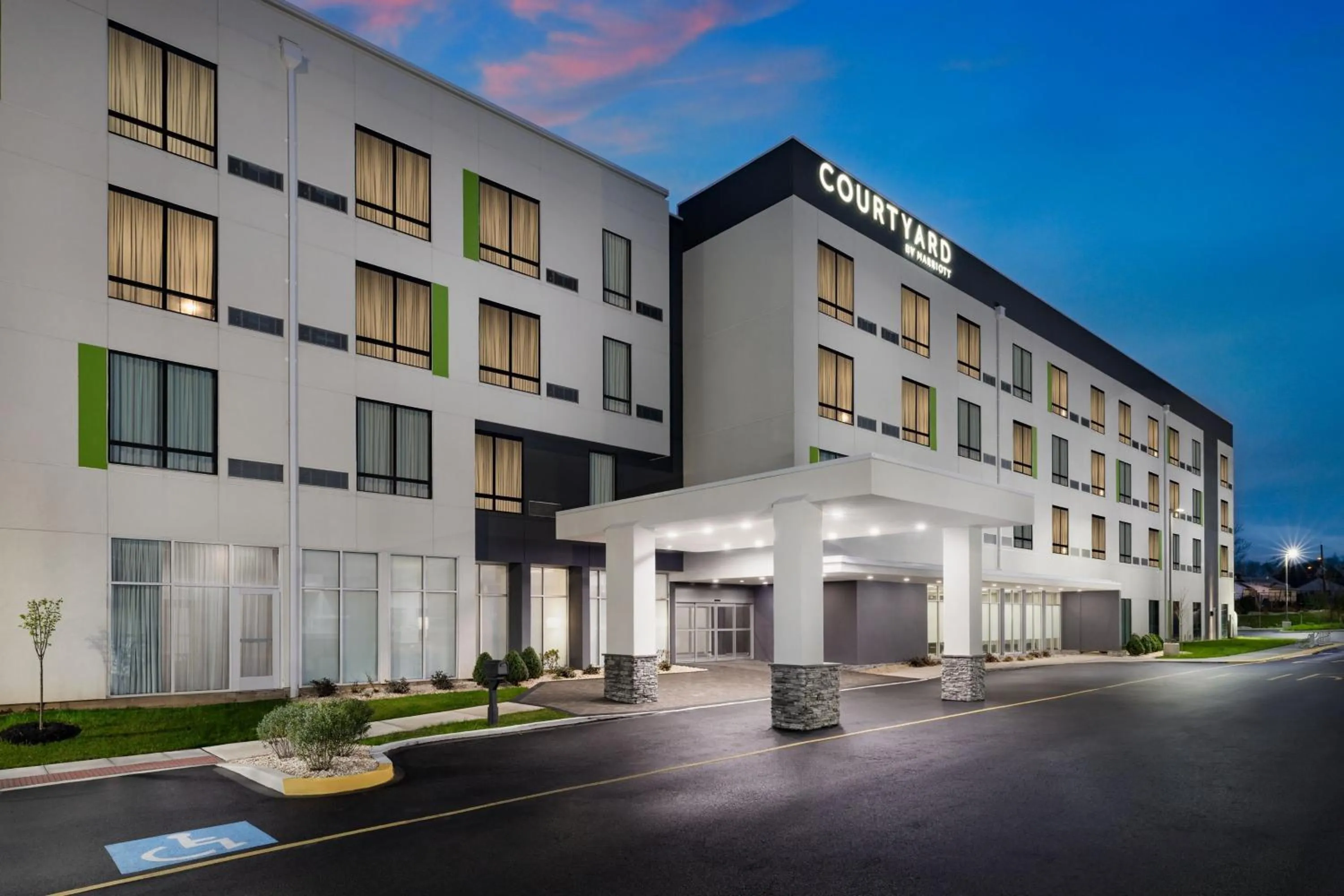 Property building in Courtyard by Marriott New Castle