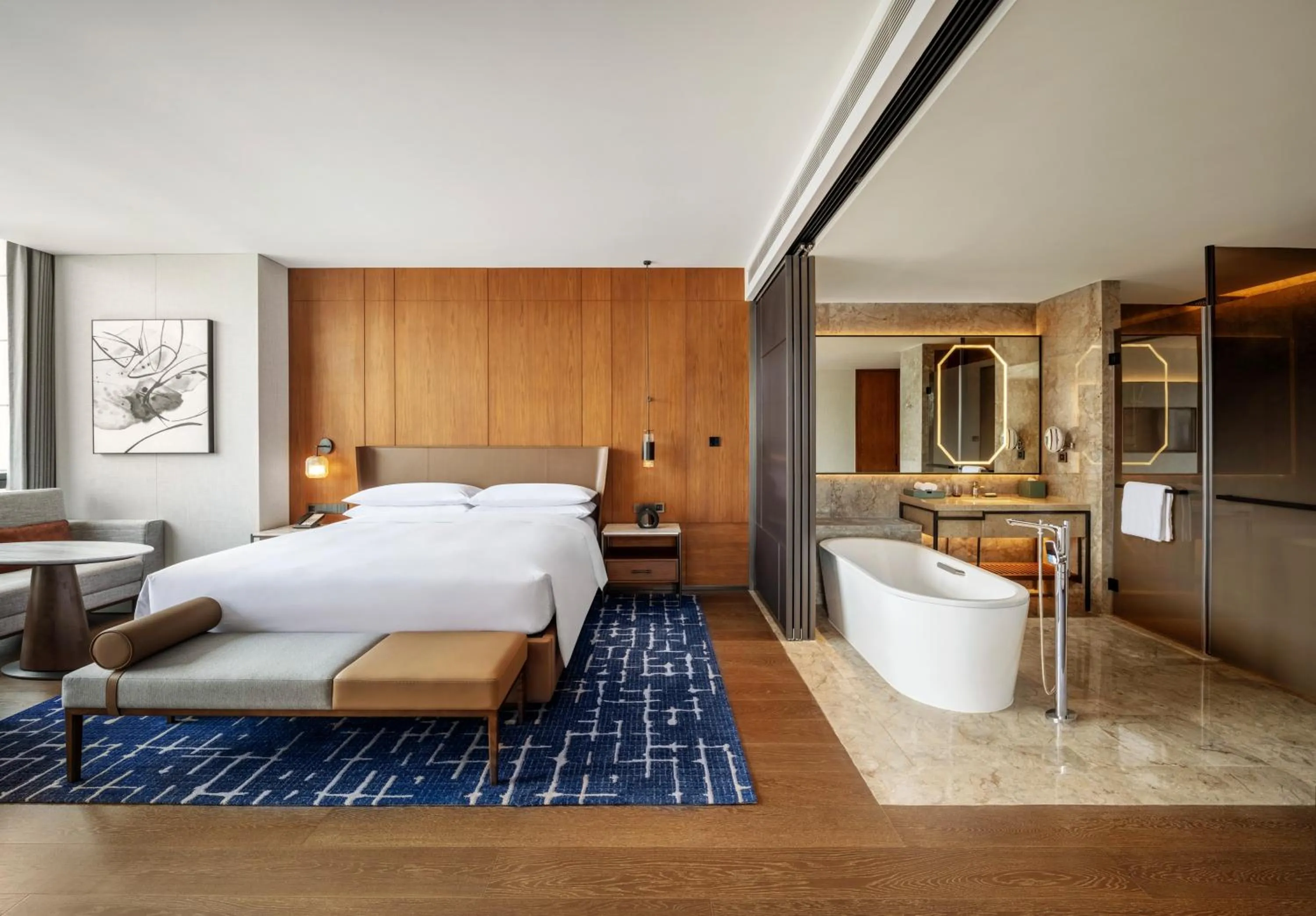 Bedroom, Bed in Sheraton Xuzhou