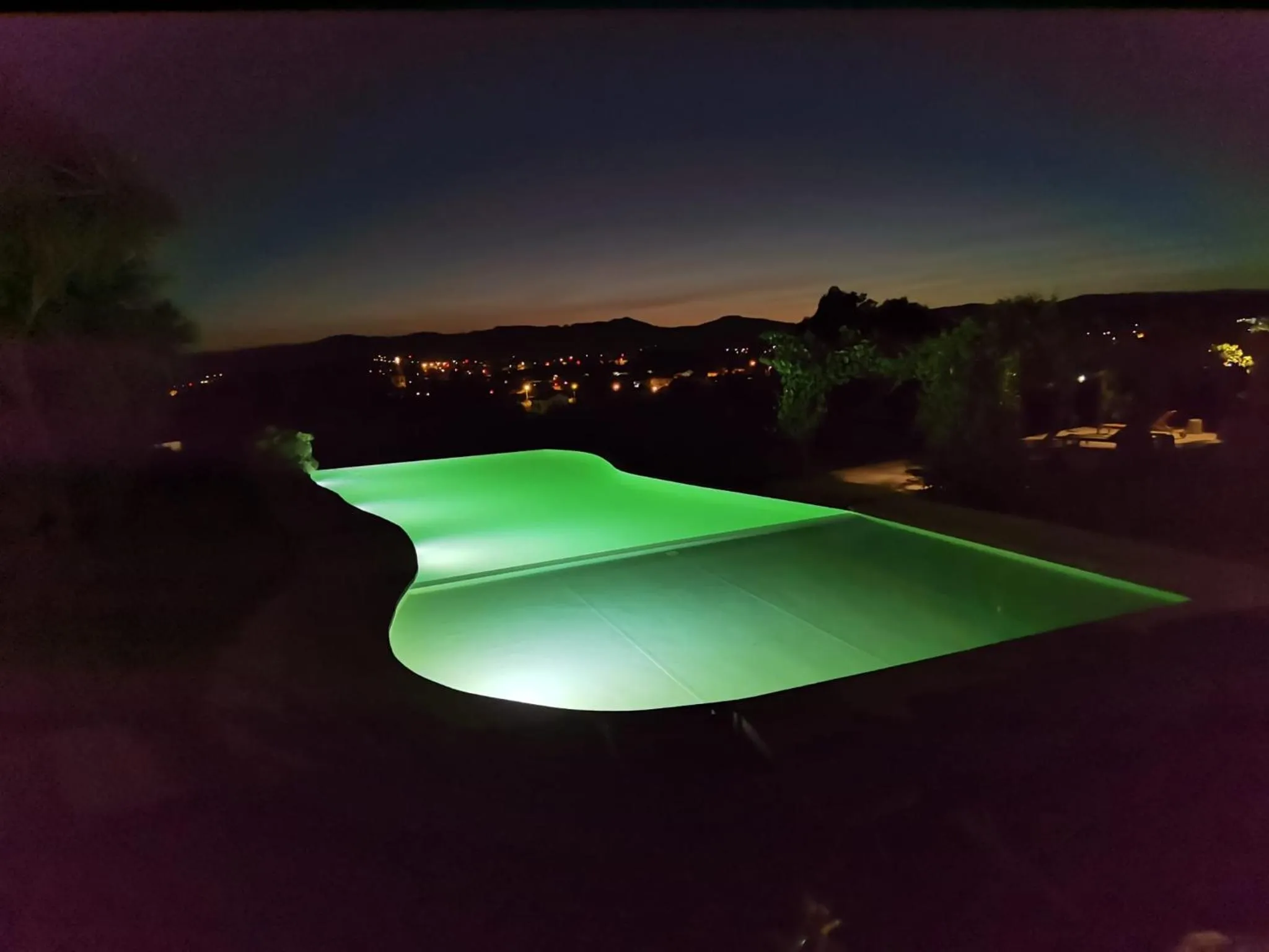 Swimming pool in Hotel Quinta da Tulha By VimaHotels