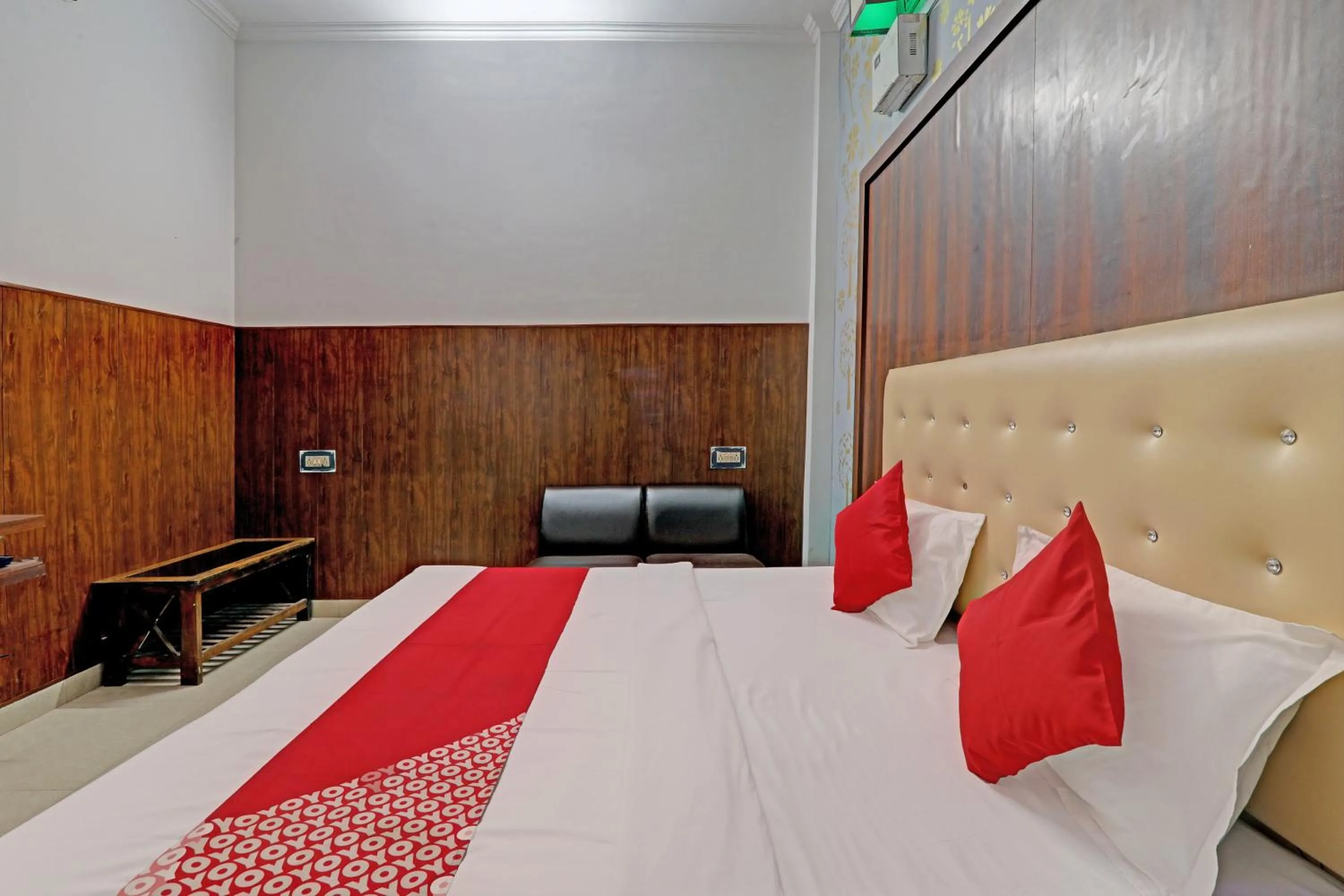 Bedroom in Hotel O CZ Inn