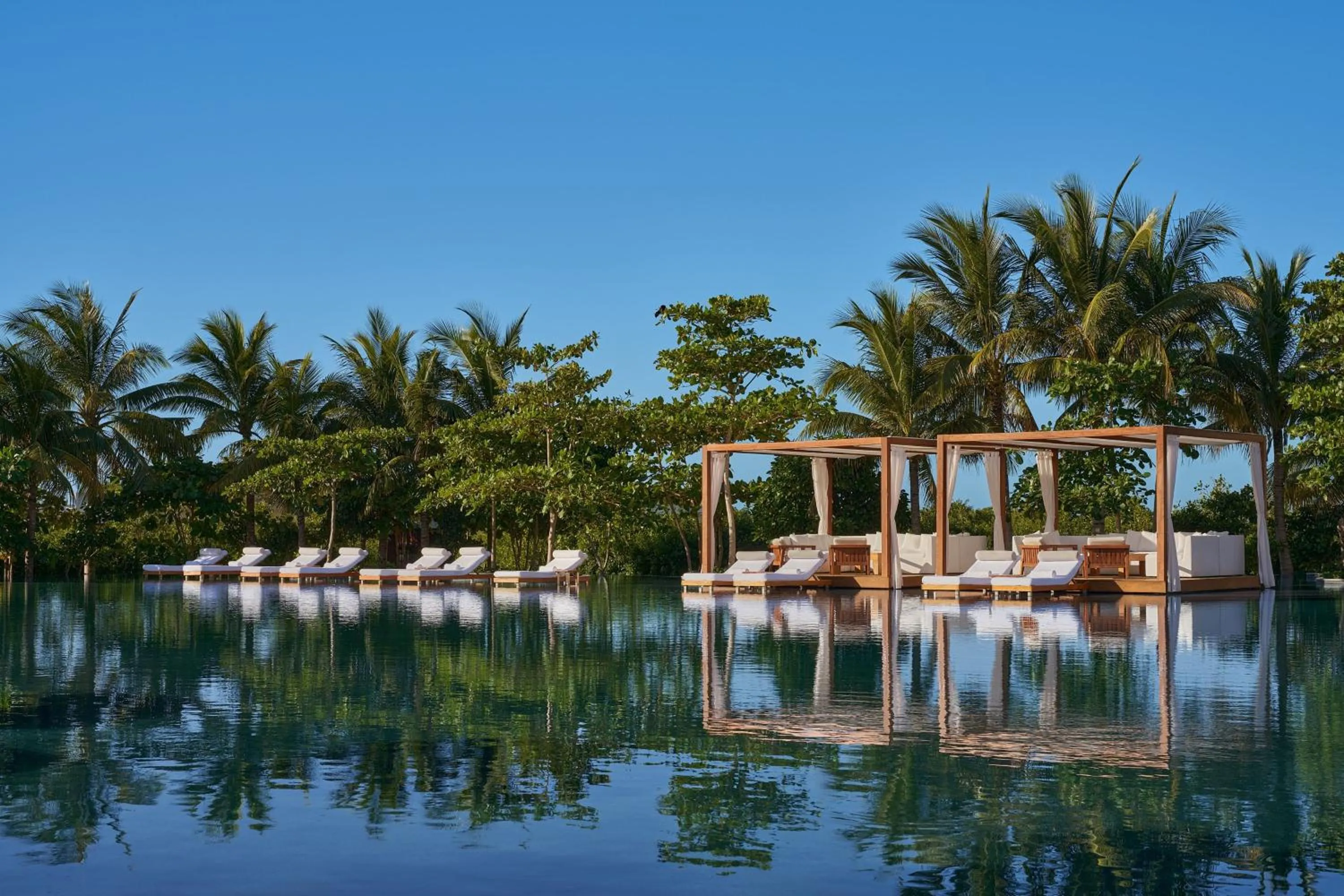 Swimming pool in The Riviera Maya EDITION at Kanai