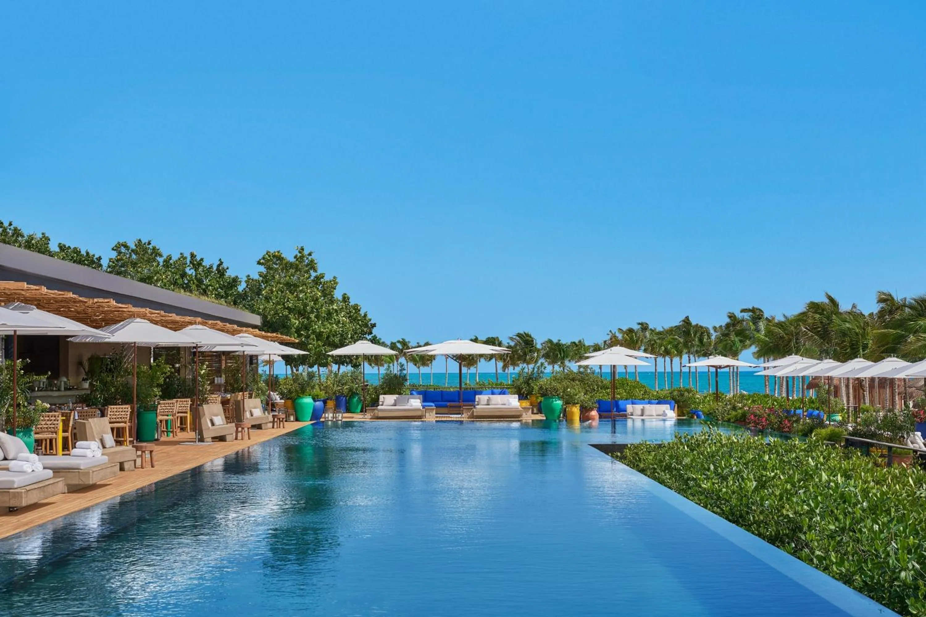 Swimming pool in The Riviera Maya EDITION at Kanai