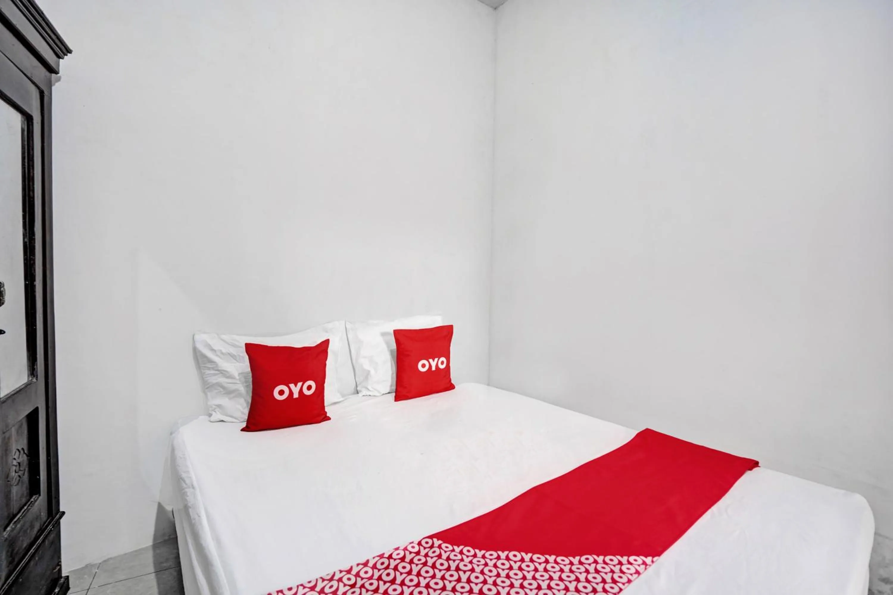 Bedroom, Bed in OYO Life 92840 Wisma Morricco
