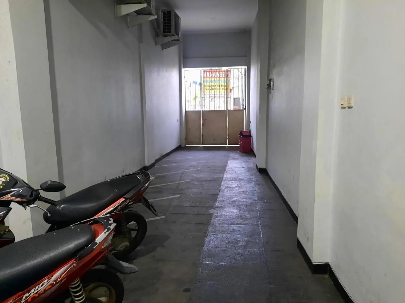 On site in OYO Life 92781 Kost Parung Serab Syariah