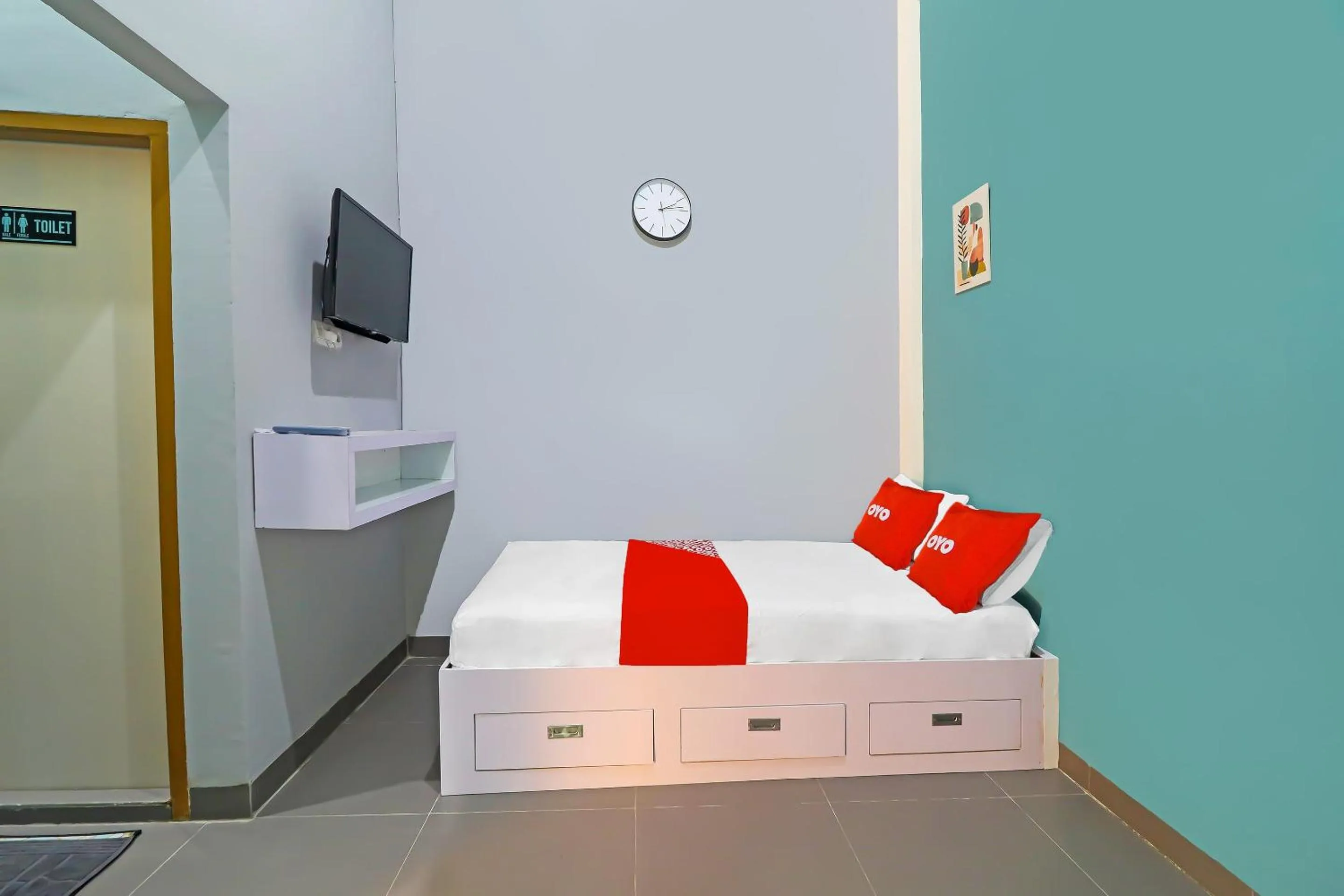 Bedroom, Bed in OYO Life 92691 Mc Kost Syariah