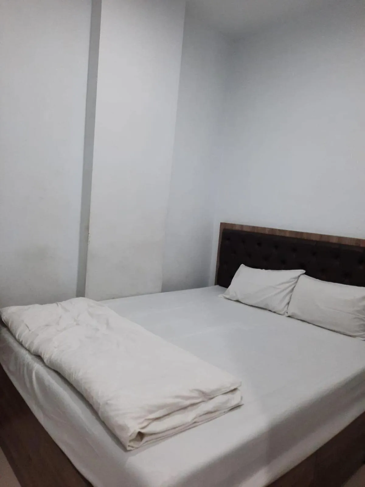 OYO Life 92883 Kost Ratana Cengkareng Syariah