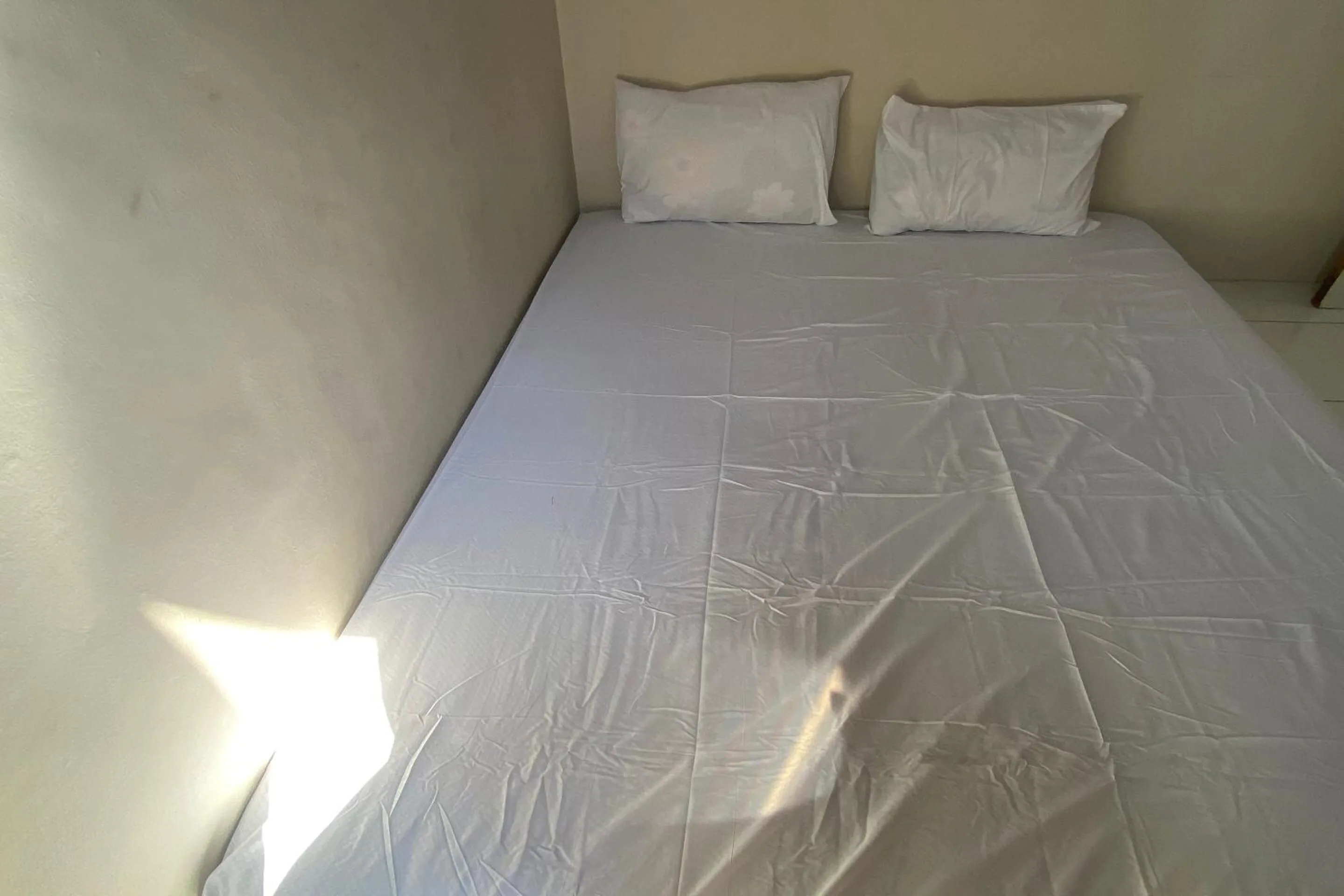 Bedroom, Bed in OYO Life Kos Bu Luh Mangku