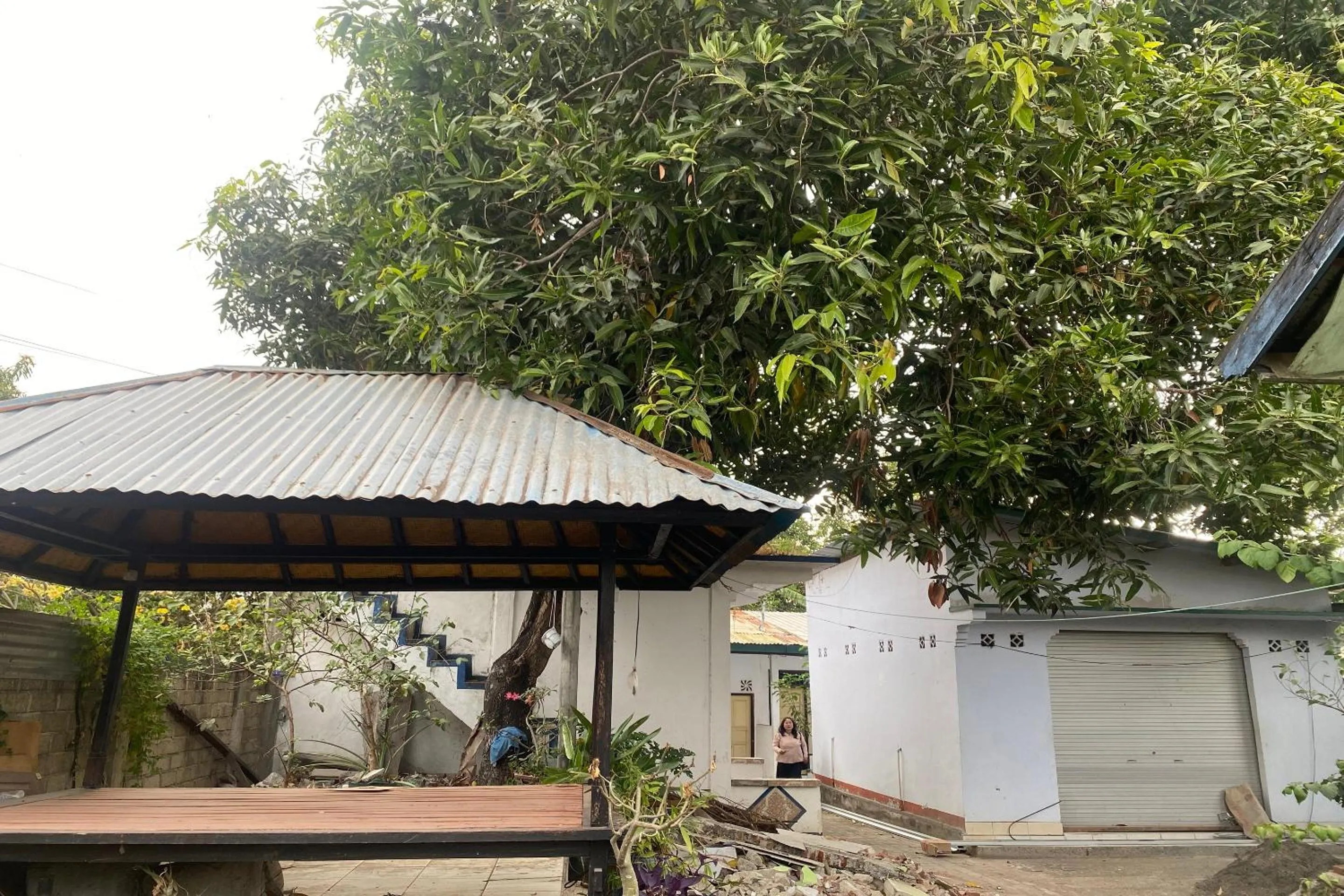 Lobby or reception in OYO Life Kos Bu Luh Mangku