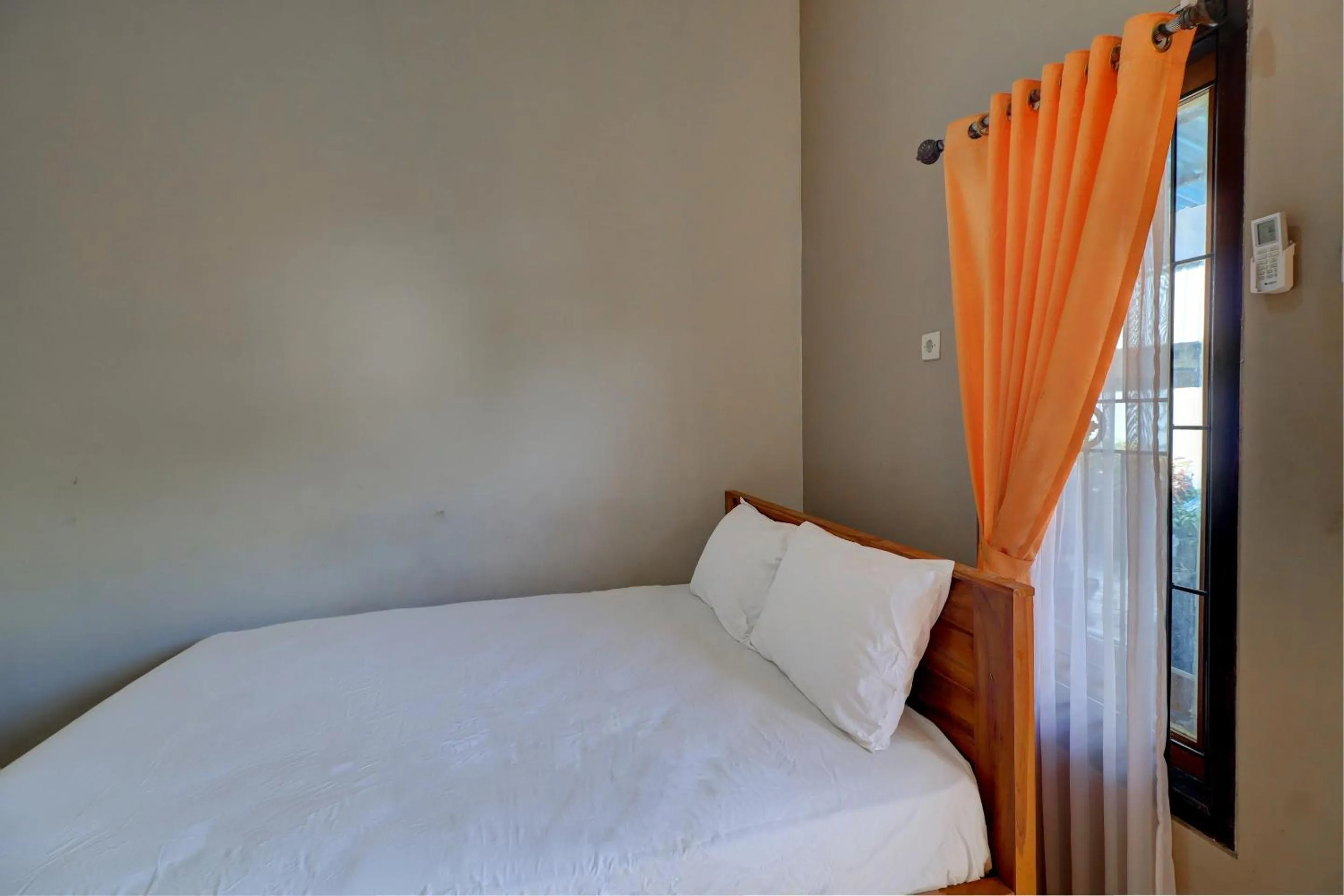 Bedroom, Bed in OYO Life 92838 Kost Ibu Surya