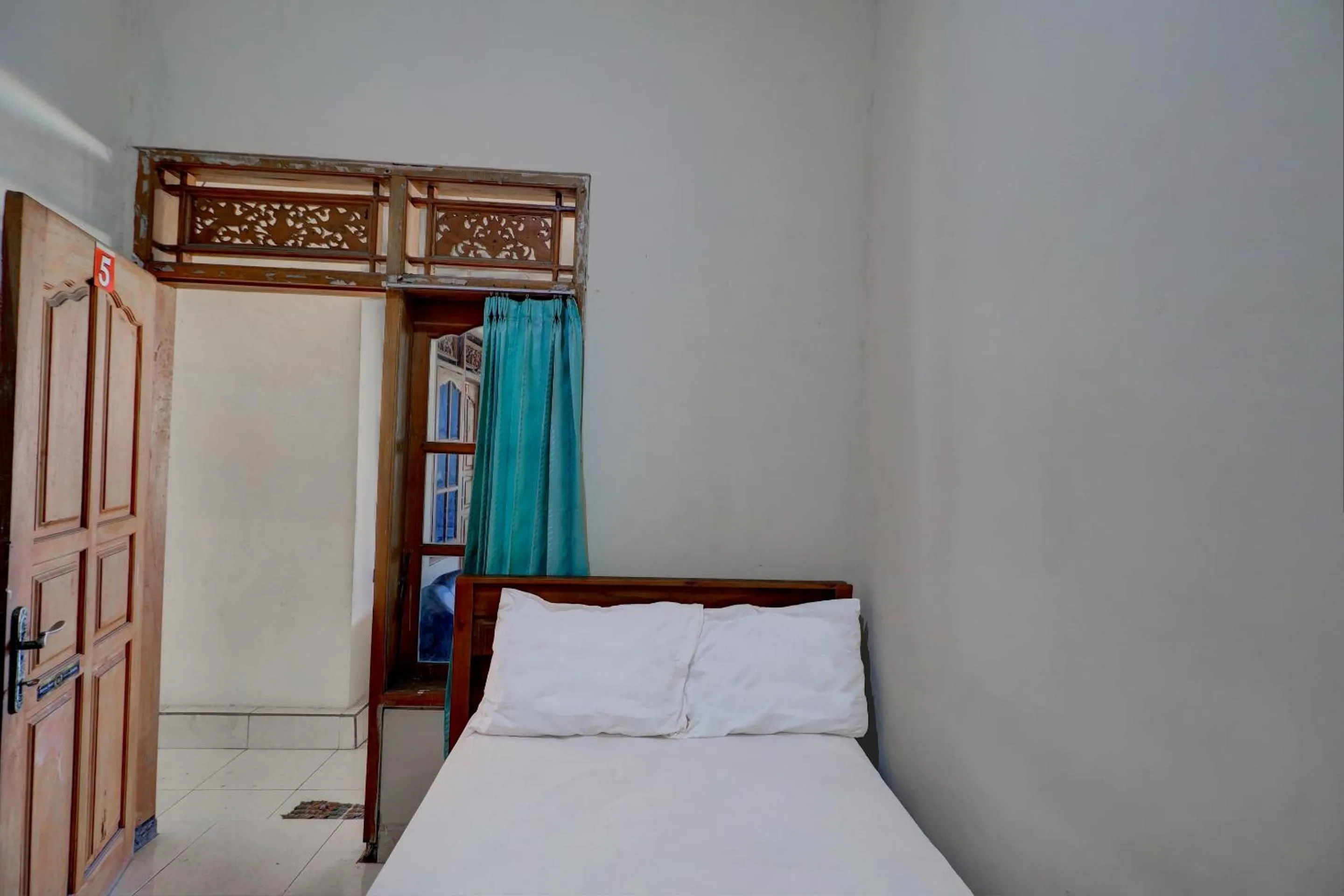 Bedroom, Bed in OYO Life 92838 Kost Ibu Surya