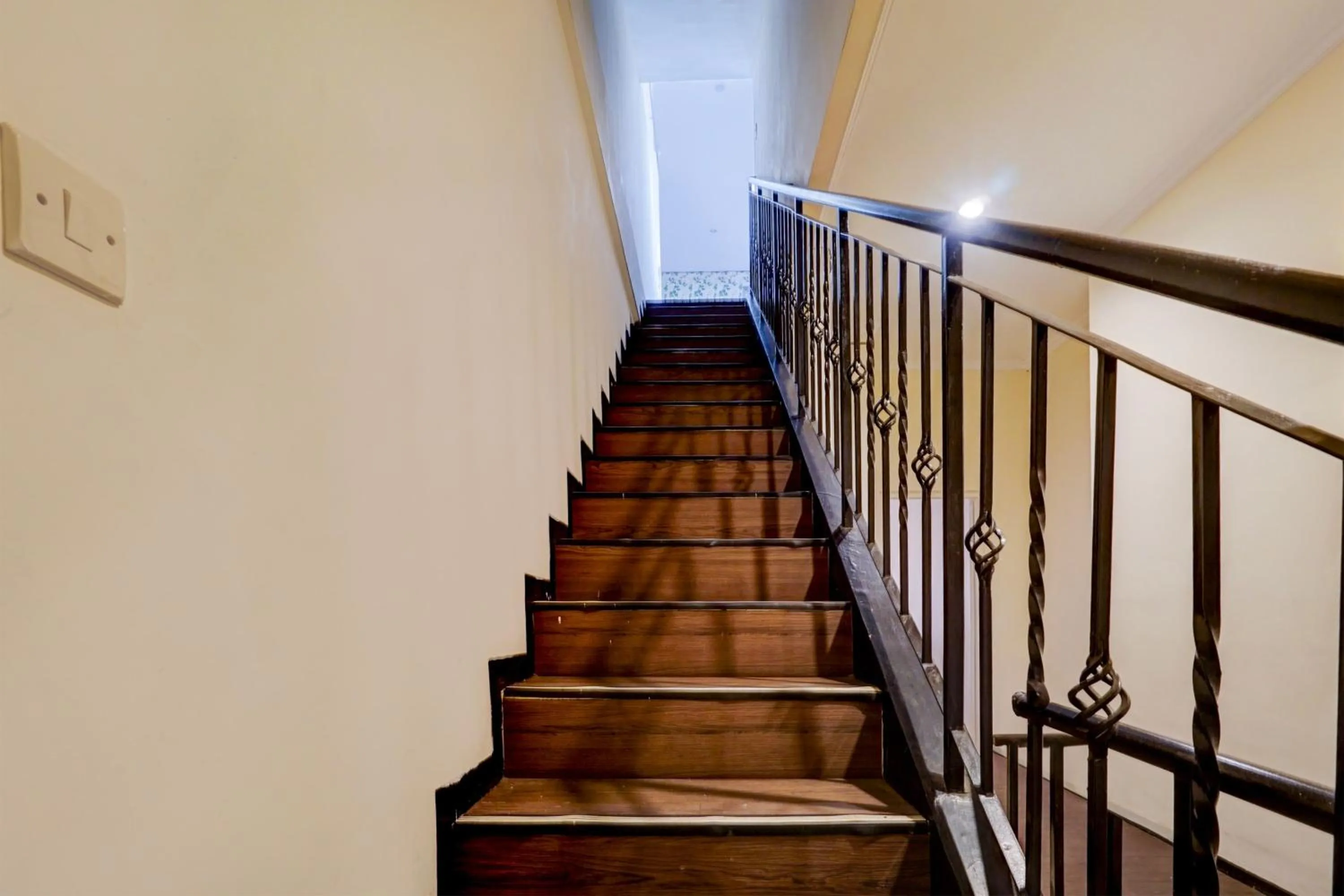 Lobby or reception in SPOT ON 93014 Griya Nautika Sukodono