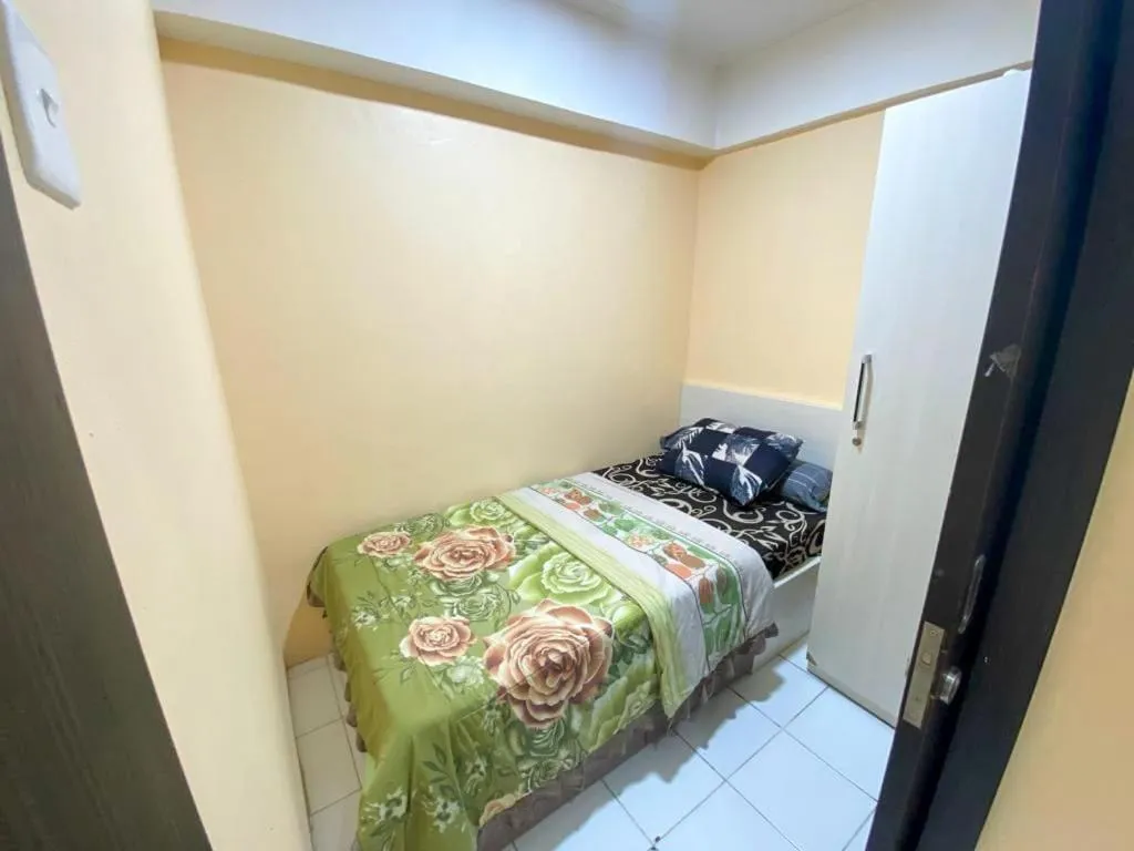 Bedroom, Bed in OYO Life 92649 Jarrdin Apartment By Glory