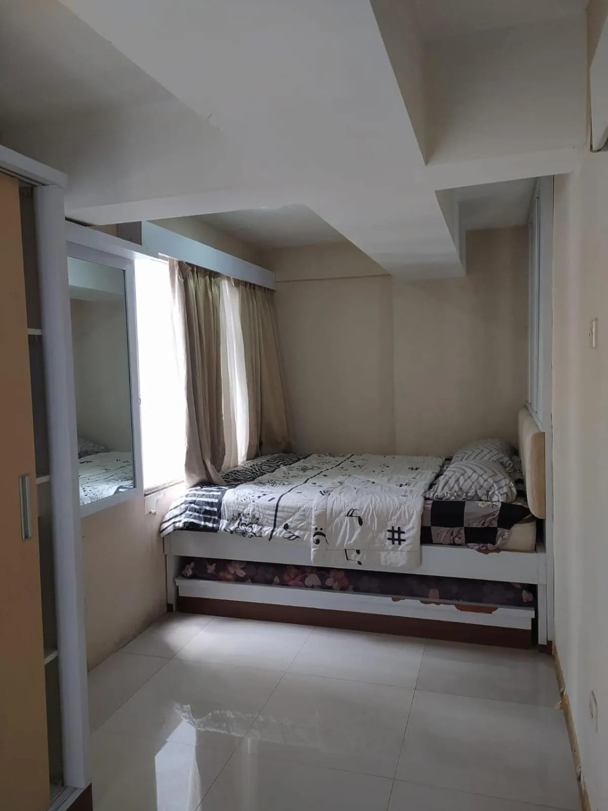 Bedroom, Bed in OYO Life 92649 Jarrdin Apartment By Glory