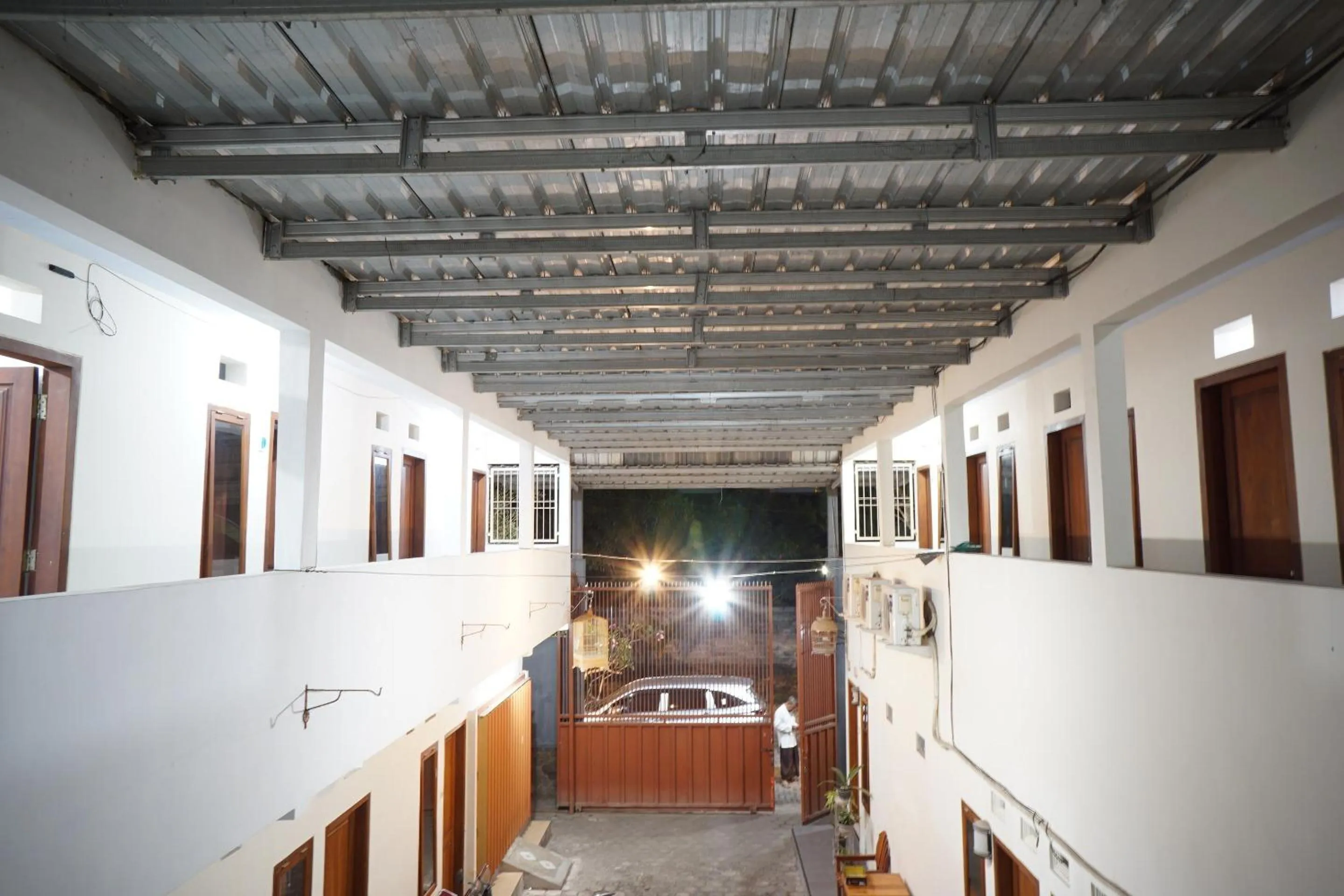 Garden in OYO Life 93038 Kost Putra Malilah