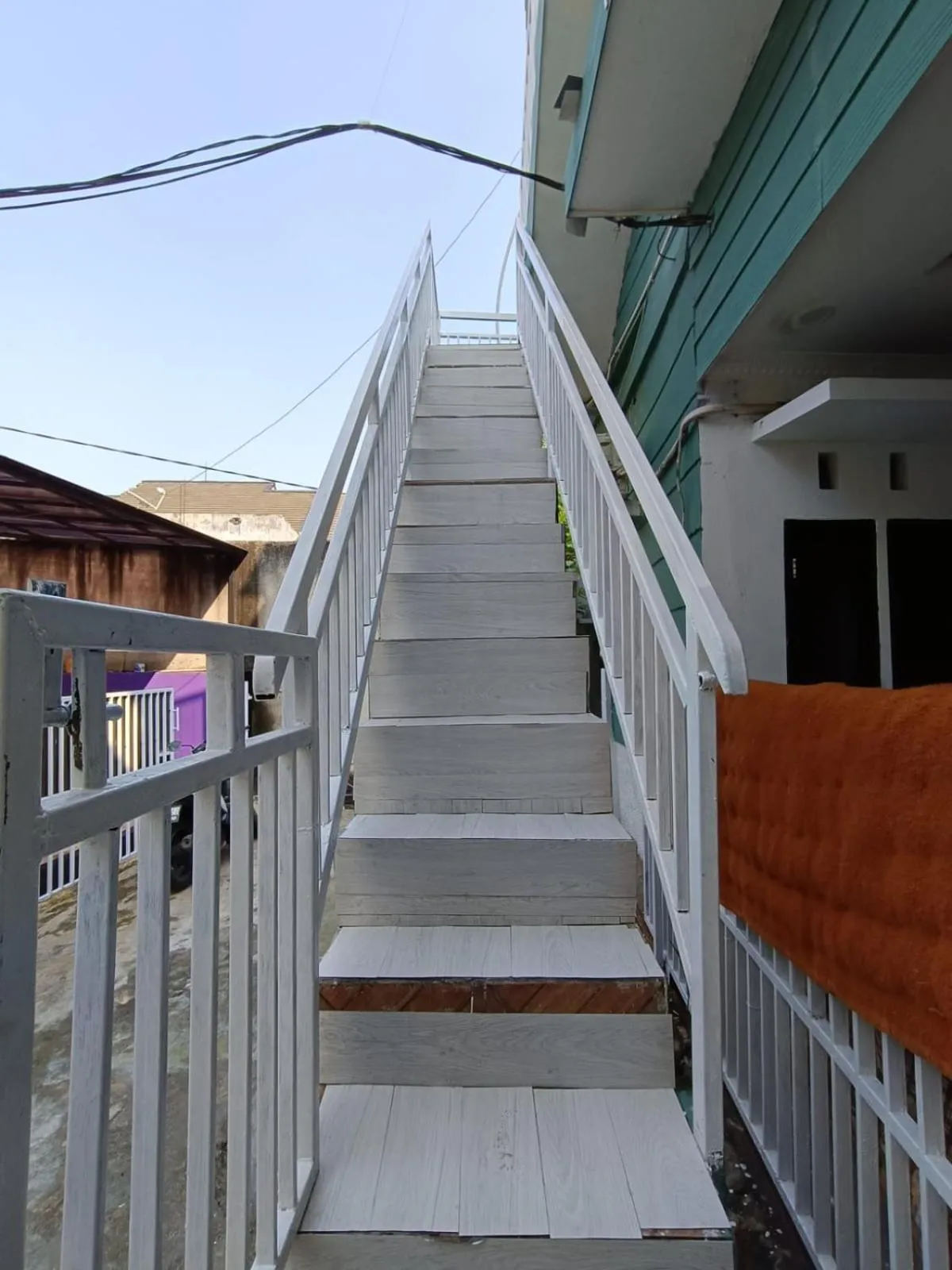 Facade/entrance in OYO Life 92977 Neba Kost Aesthetic