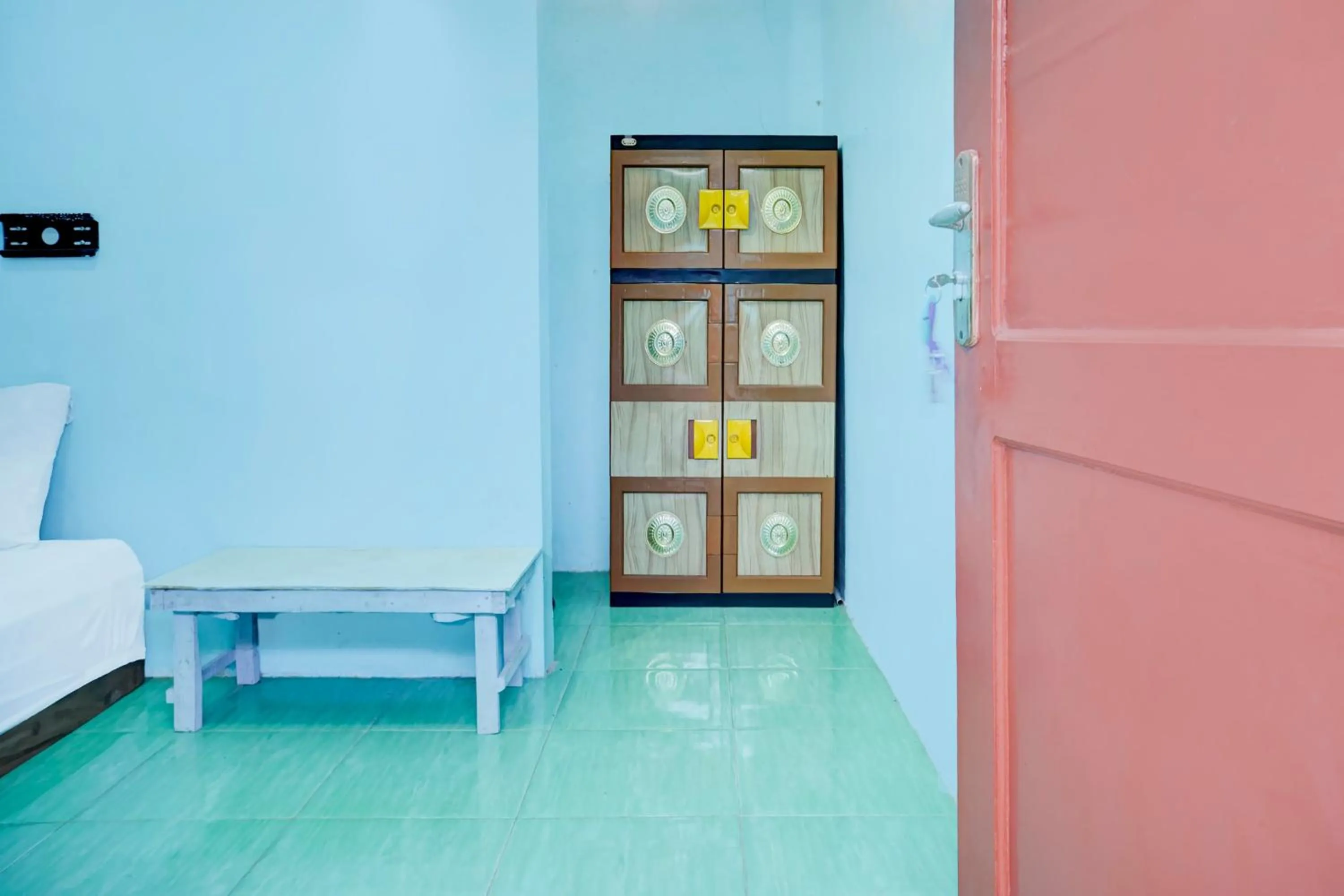 Bedroom in OYO Life 93017 Kost H Soeroso