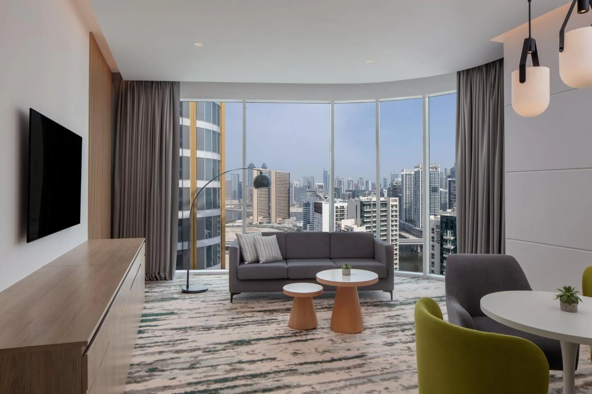 Photo of the whole room in Holiday Inn Dubai Business Bay by IHG