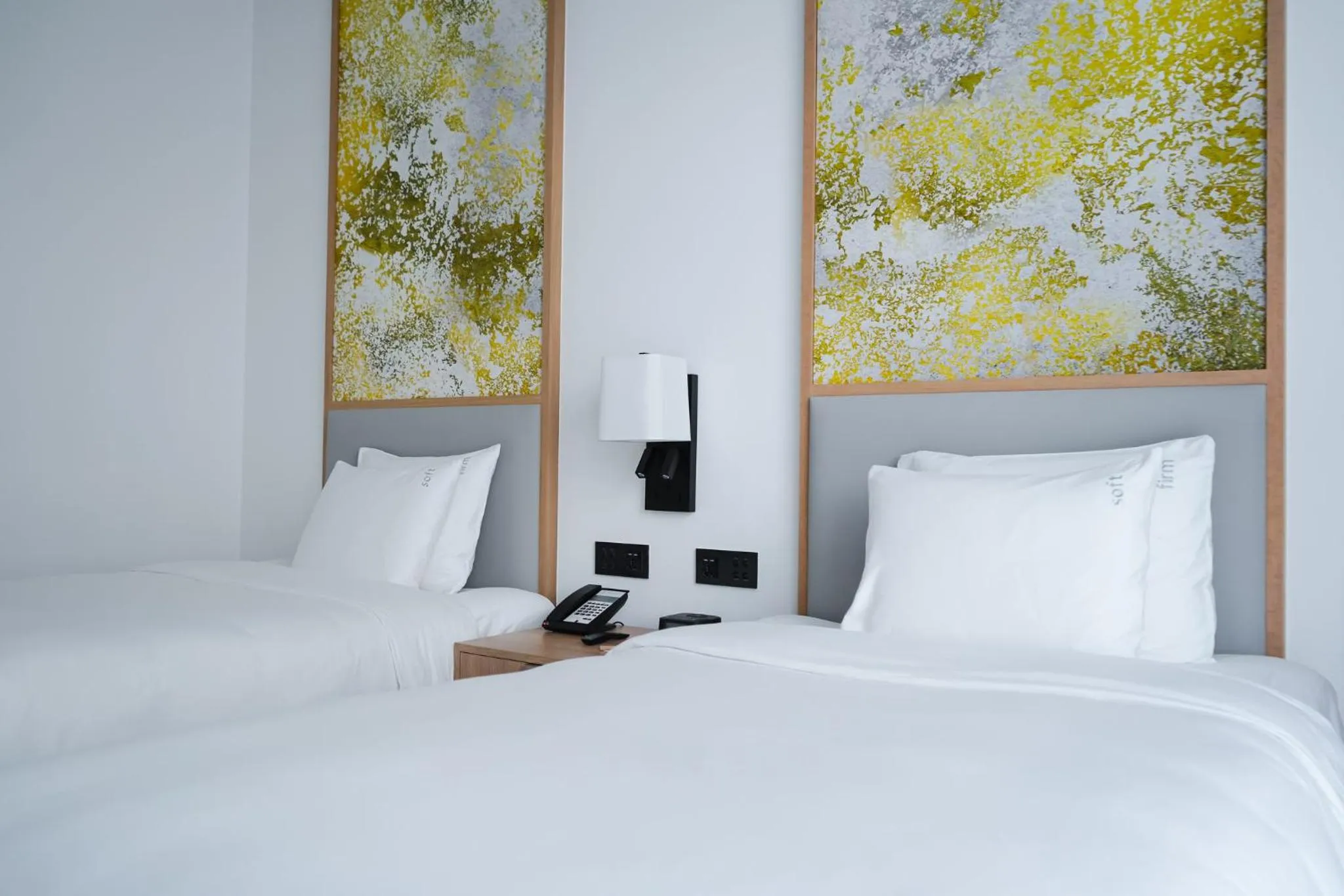 Photo of the whole room, Bed in Holiday Inn Dubai Business Bay by IHG