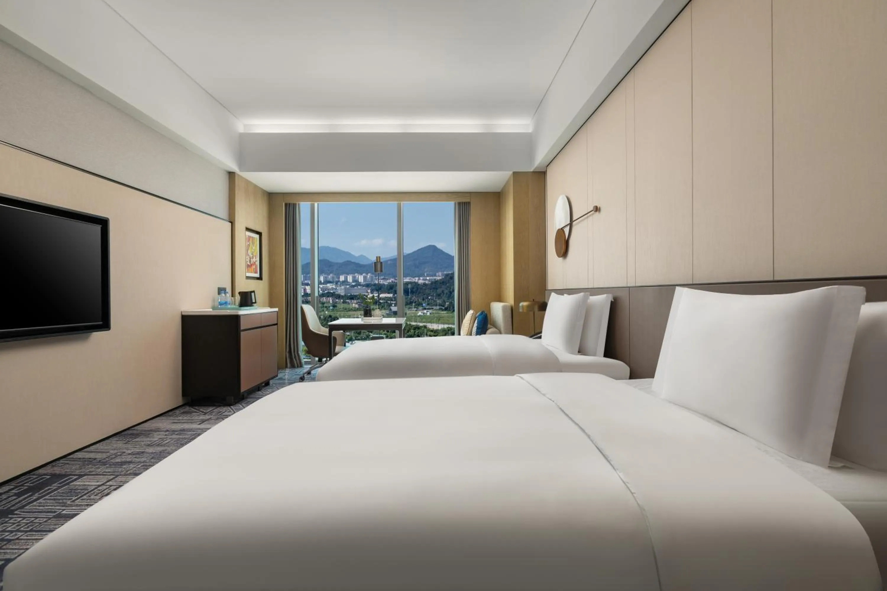 Mountain view, Bed in Crowne Plaza Jiangmen Binjiang by IHG
