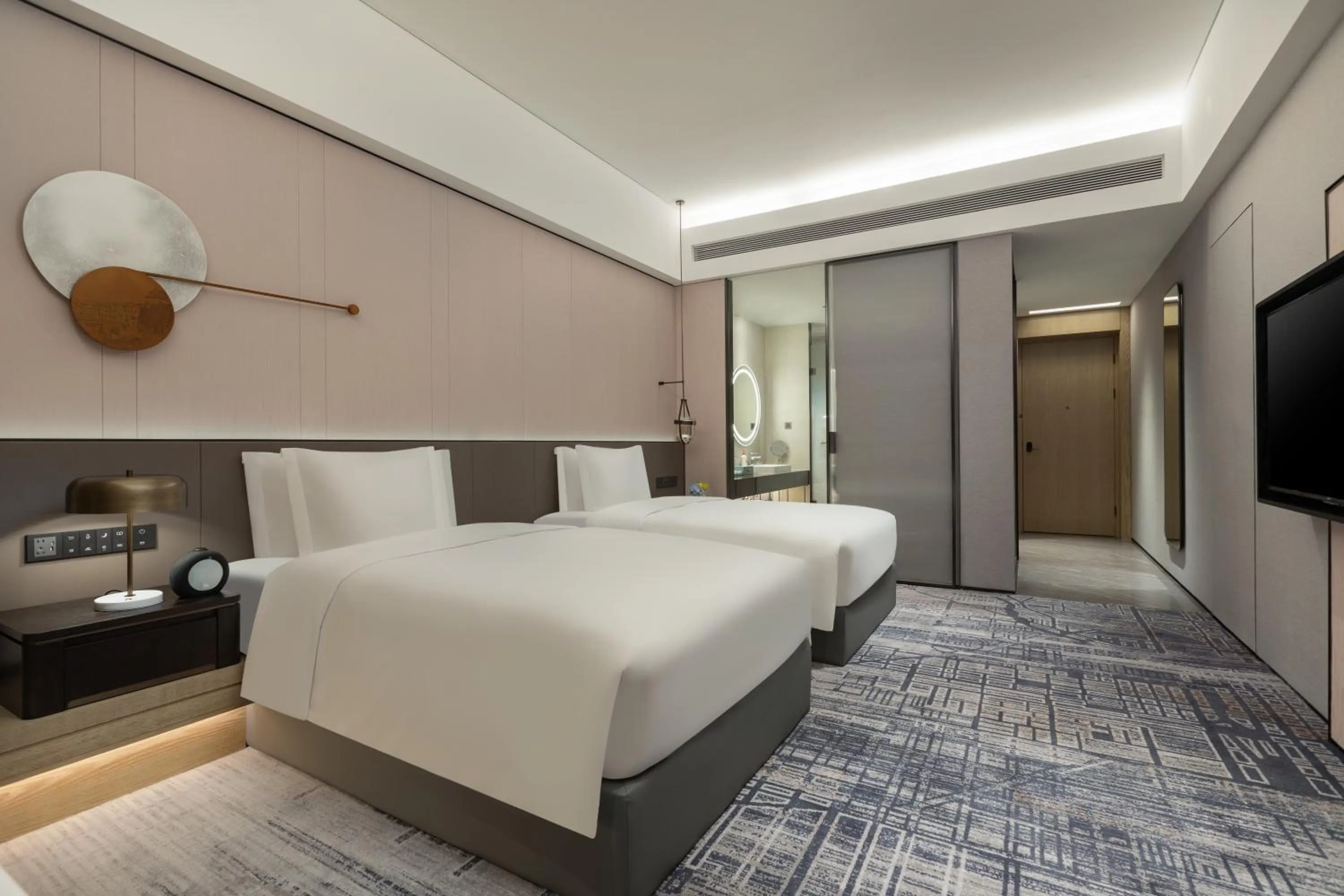 Photo of the whole room, Bed in Crowne Plaza Jiangmen Binjiang by IHG