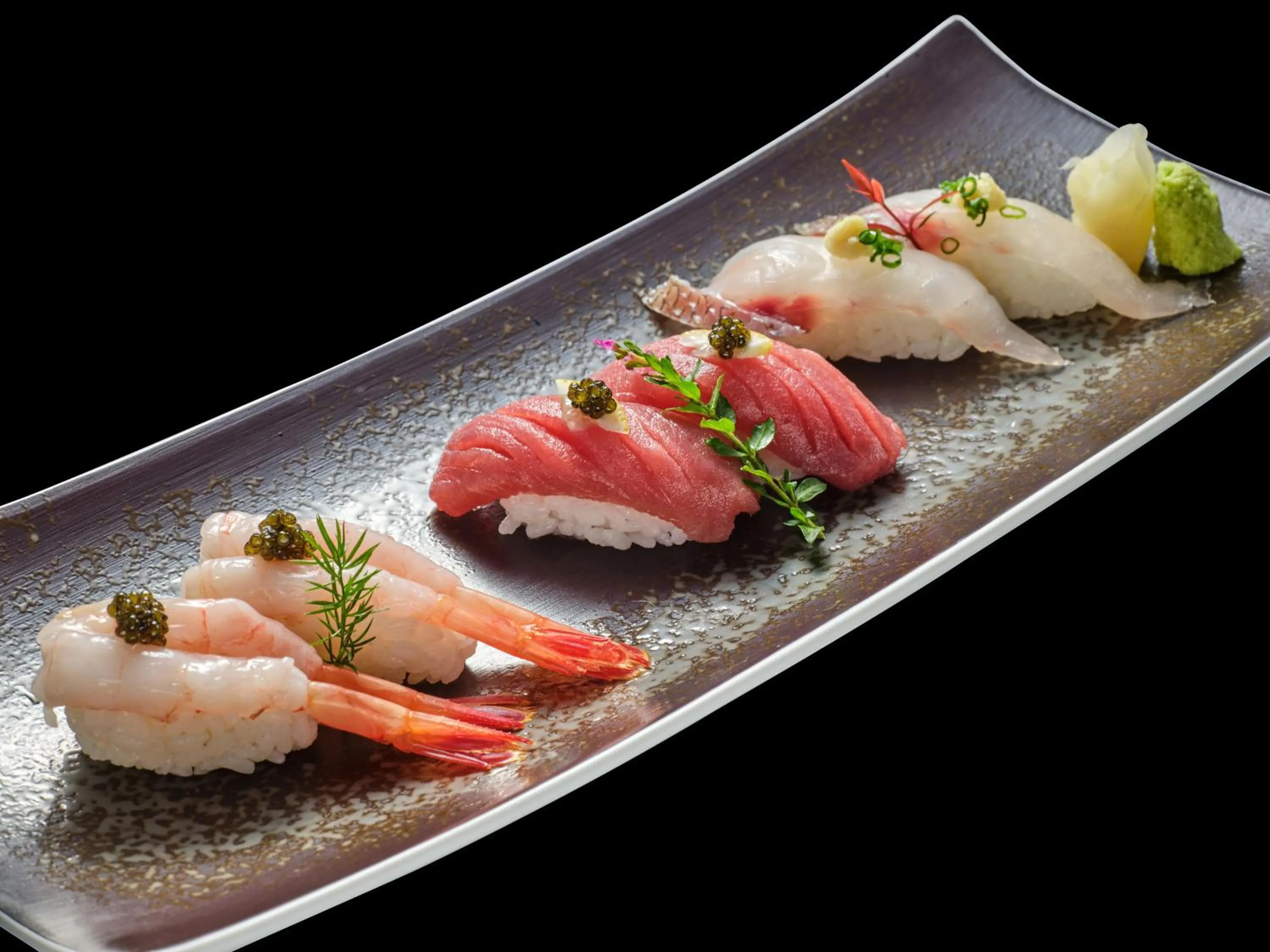 Restaurant/places to eat in Crowne Plaza Jiangmen Binjiang by IHG