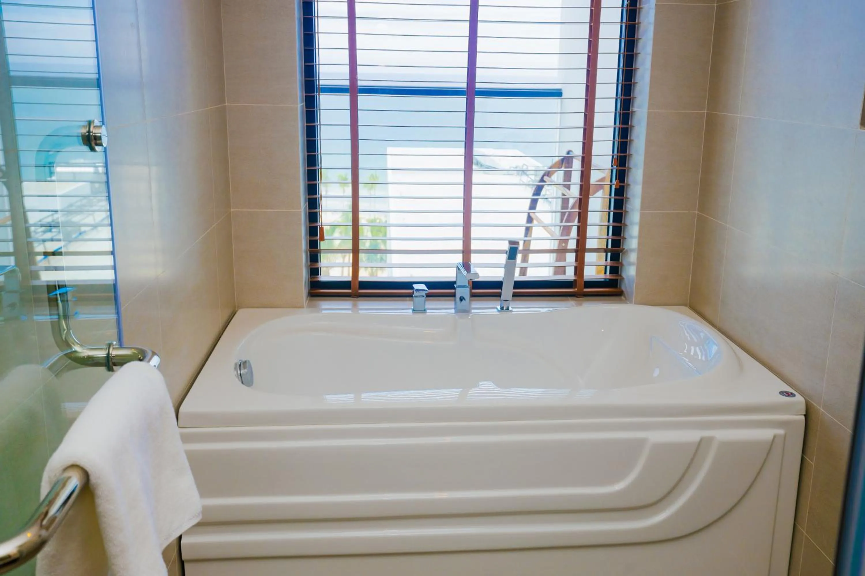 Bath in Asteria Mui Ne Resort