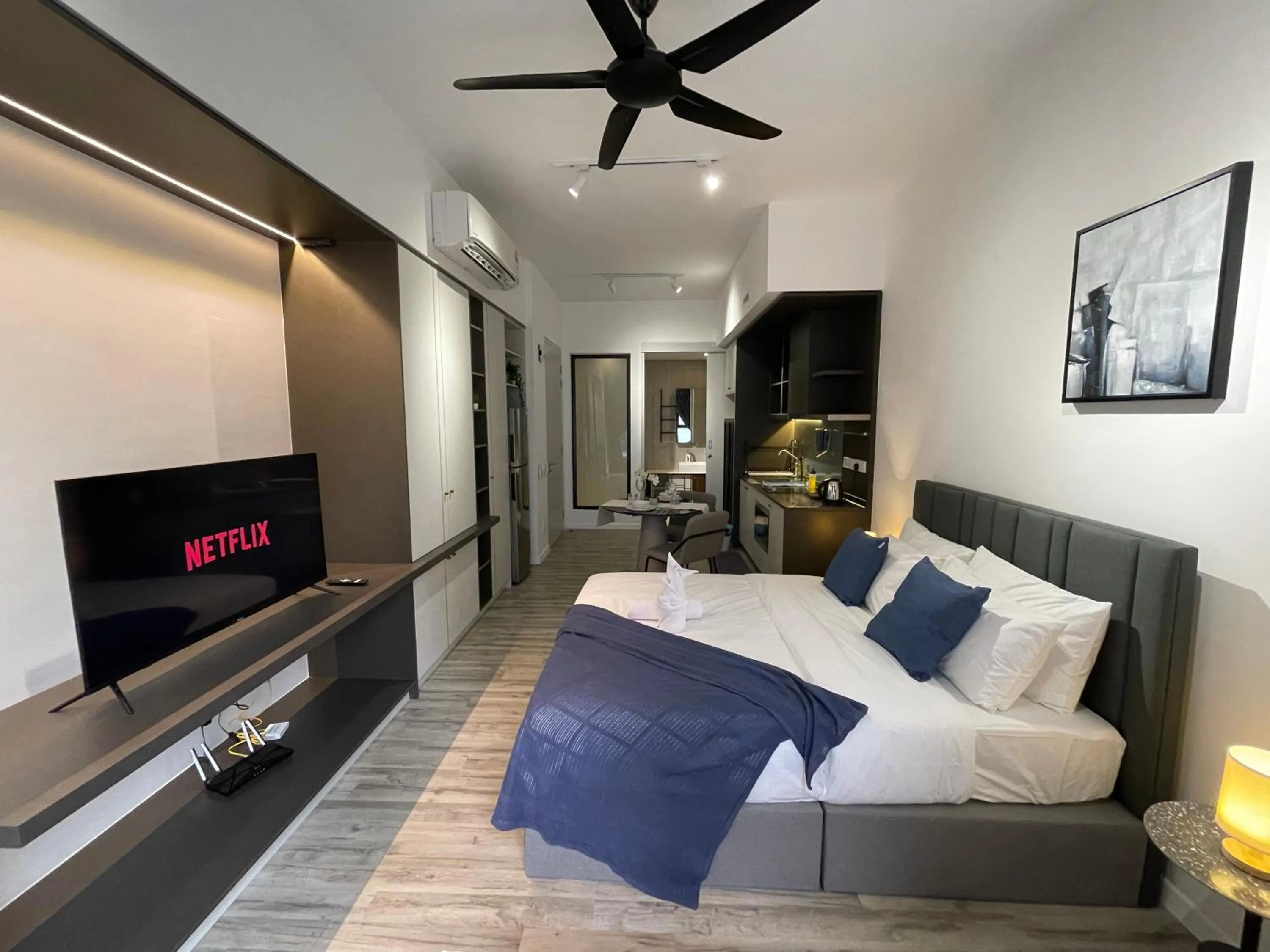 Communal lounge/ TV room, Bed in Millerz Square Bangsar KL, Five Senses