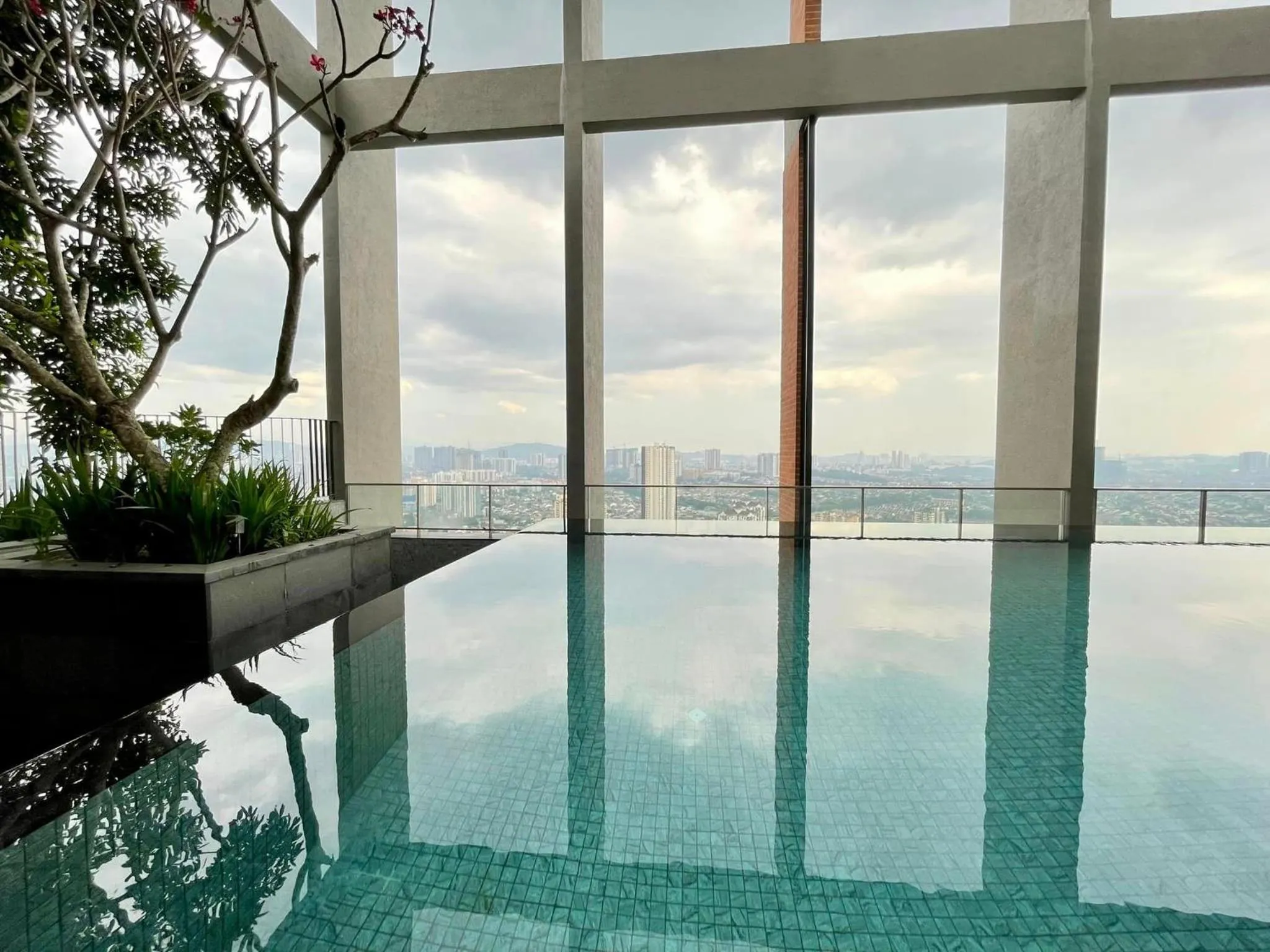 Day in Millerz Square by KL Minsu