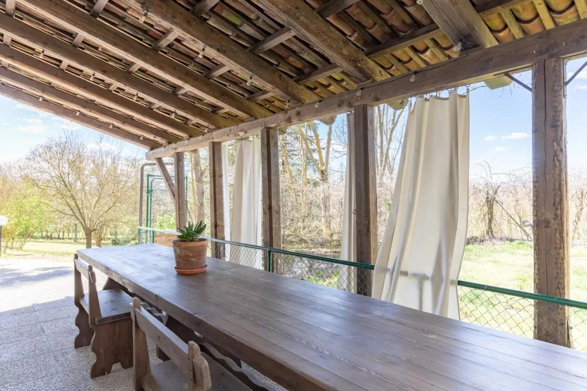 Day in Saint Paul Luxury Holiday Home by Alterego