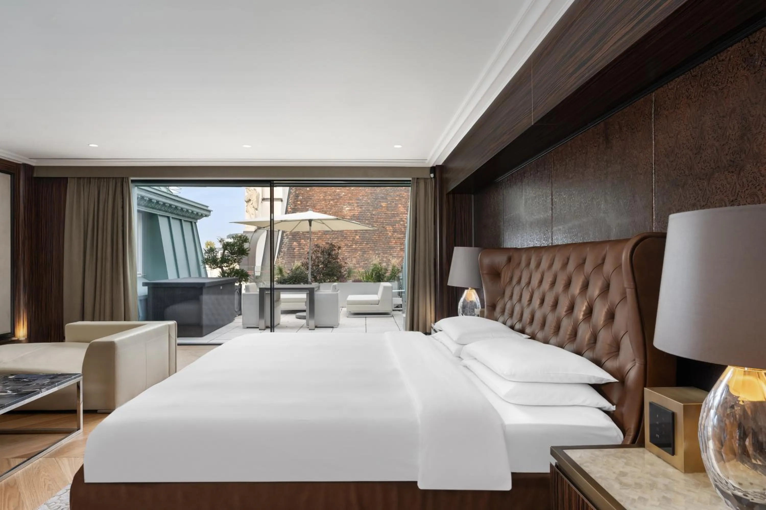 Bedroom, Bed in Park Hyatt Vienna