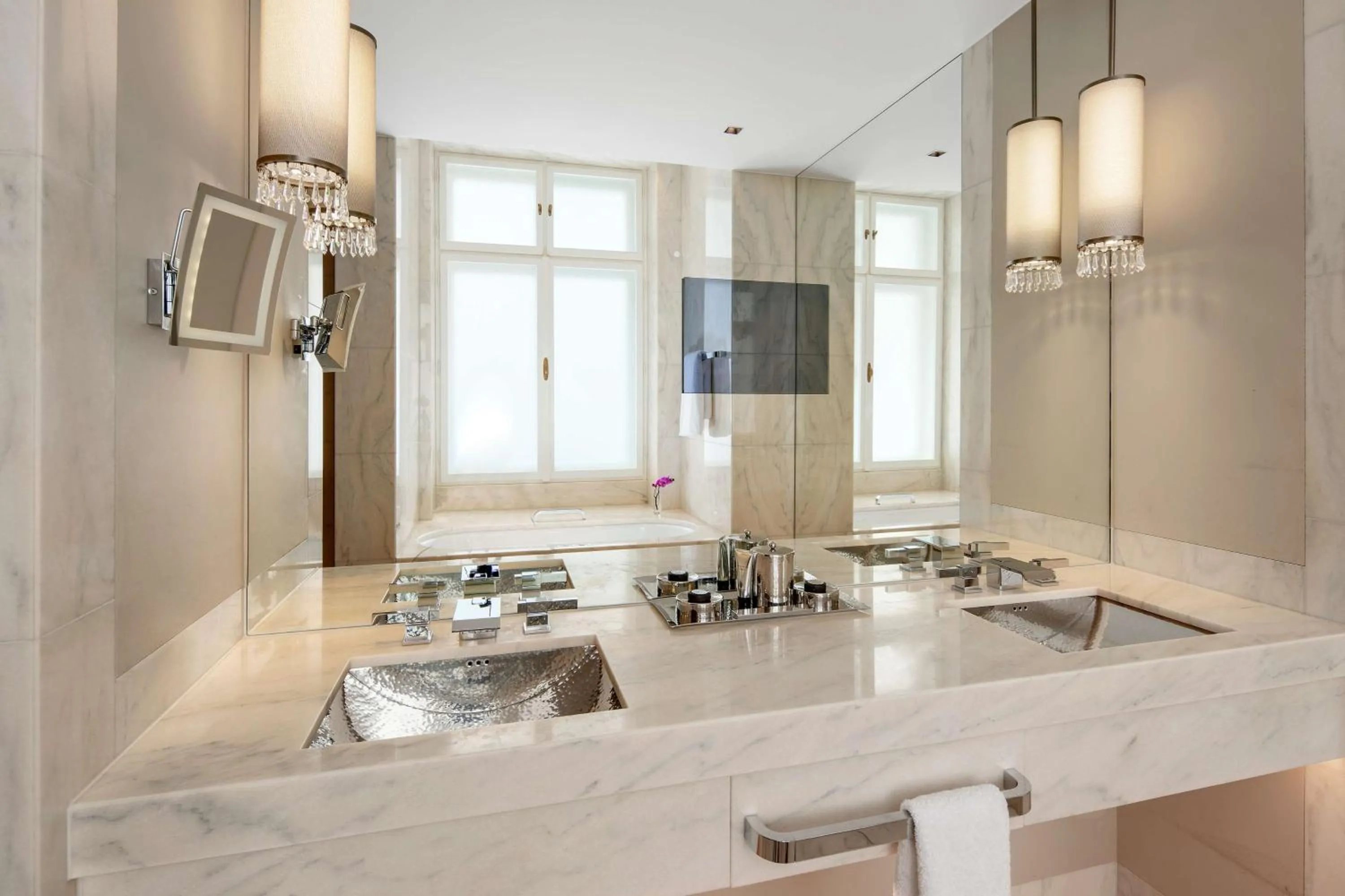 Bedroom in Park Hyatt Vienna