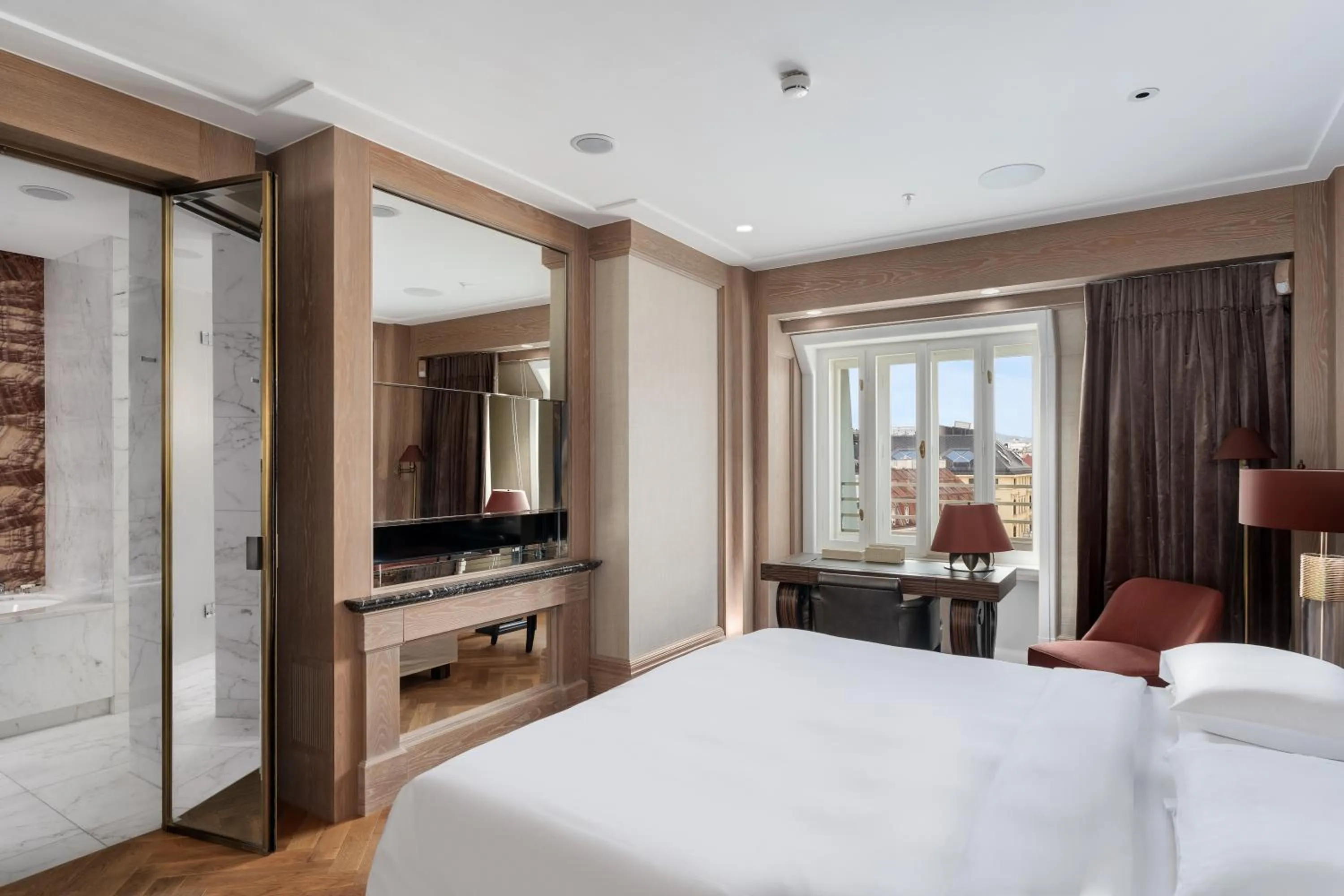 Bedroom, Bed in Park Hyatt Vienna