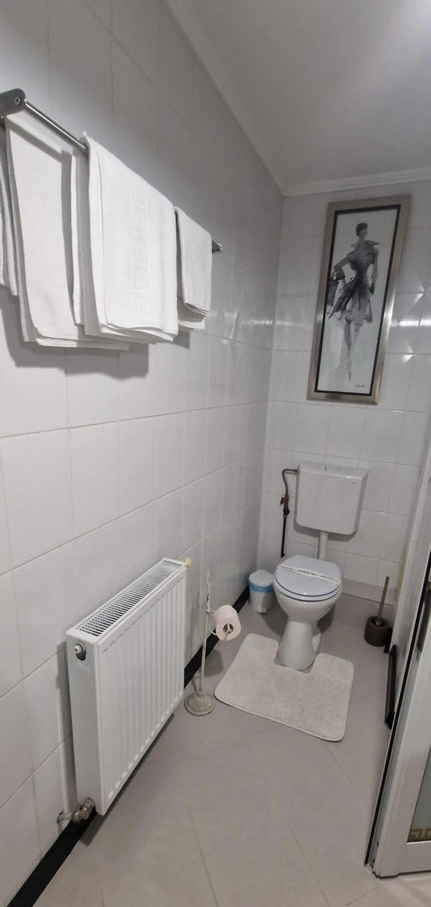 Bathroom in Hotel Jolie Apartments