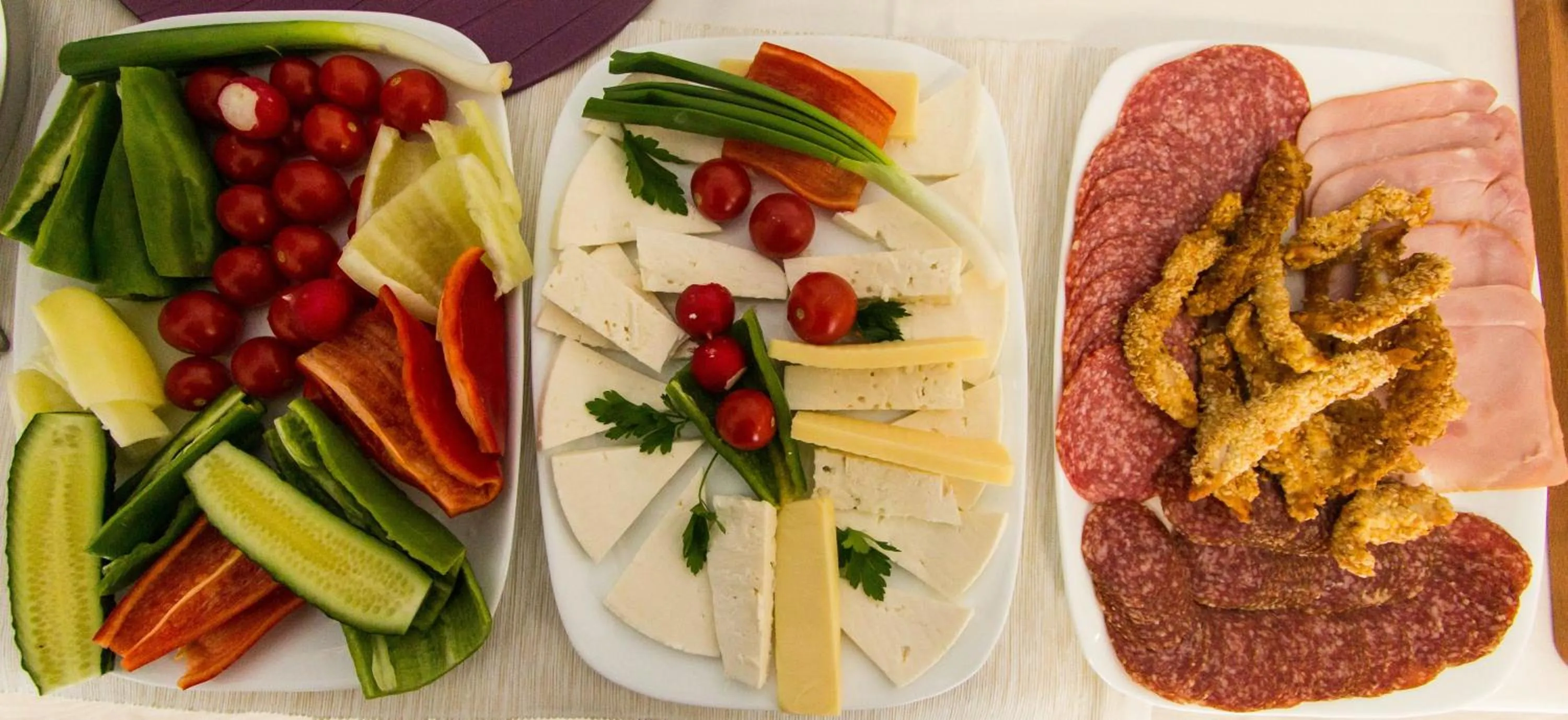 Food in Hotel Jolie Apartments