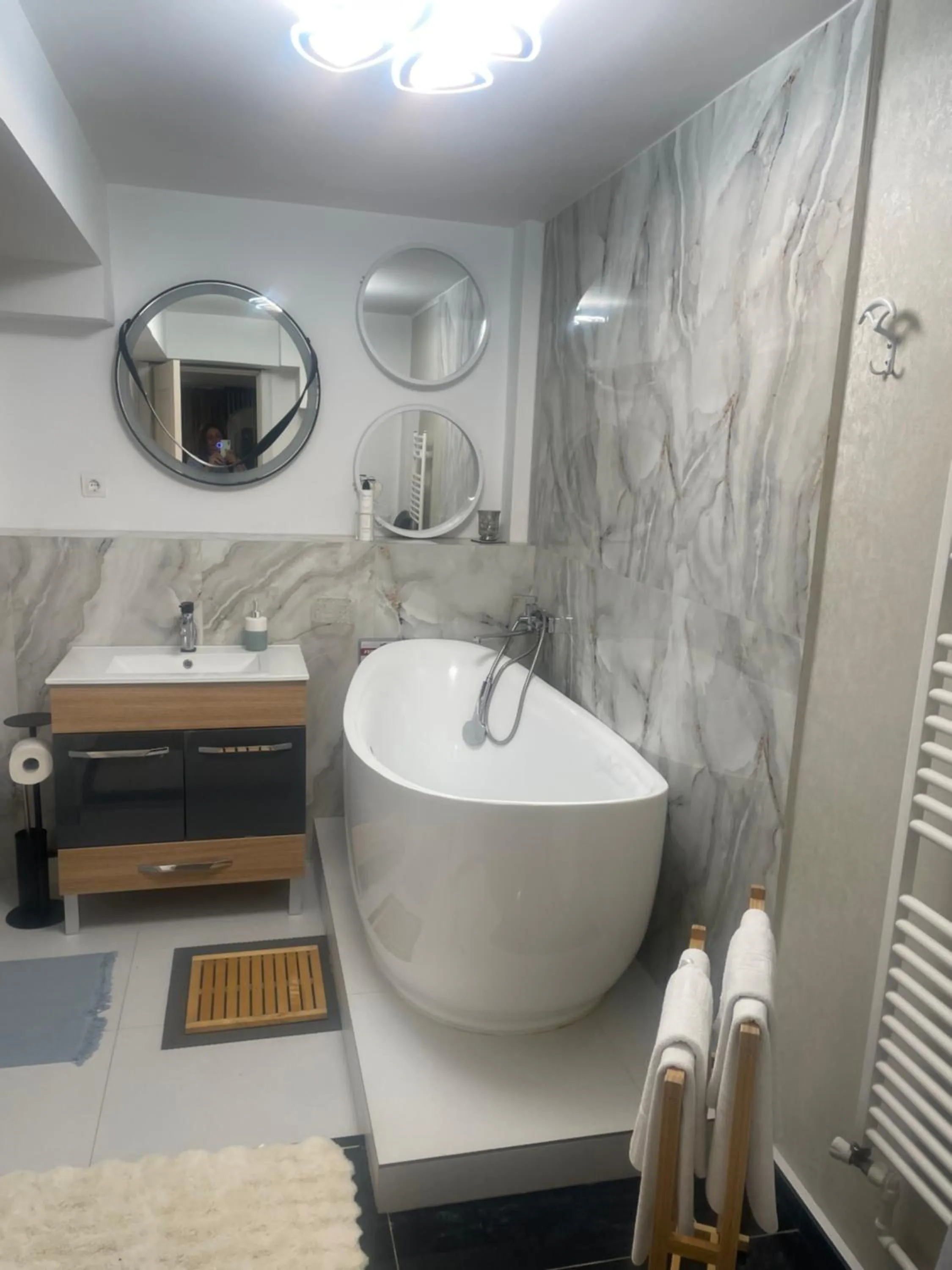 Toilet in Hotel Jolie Apartments