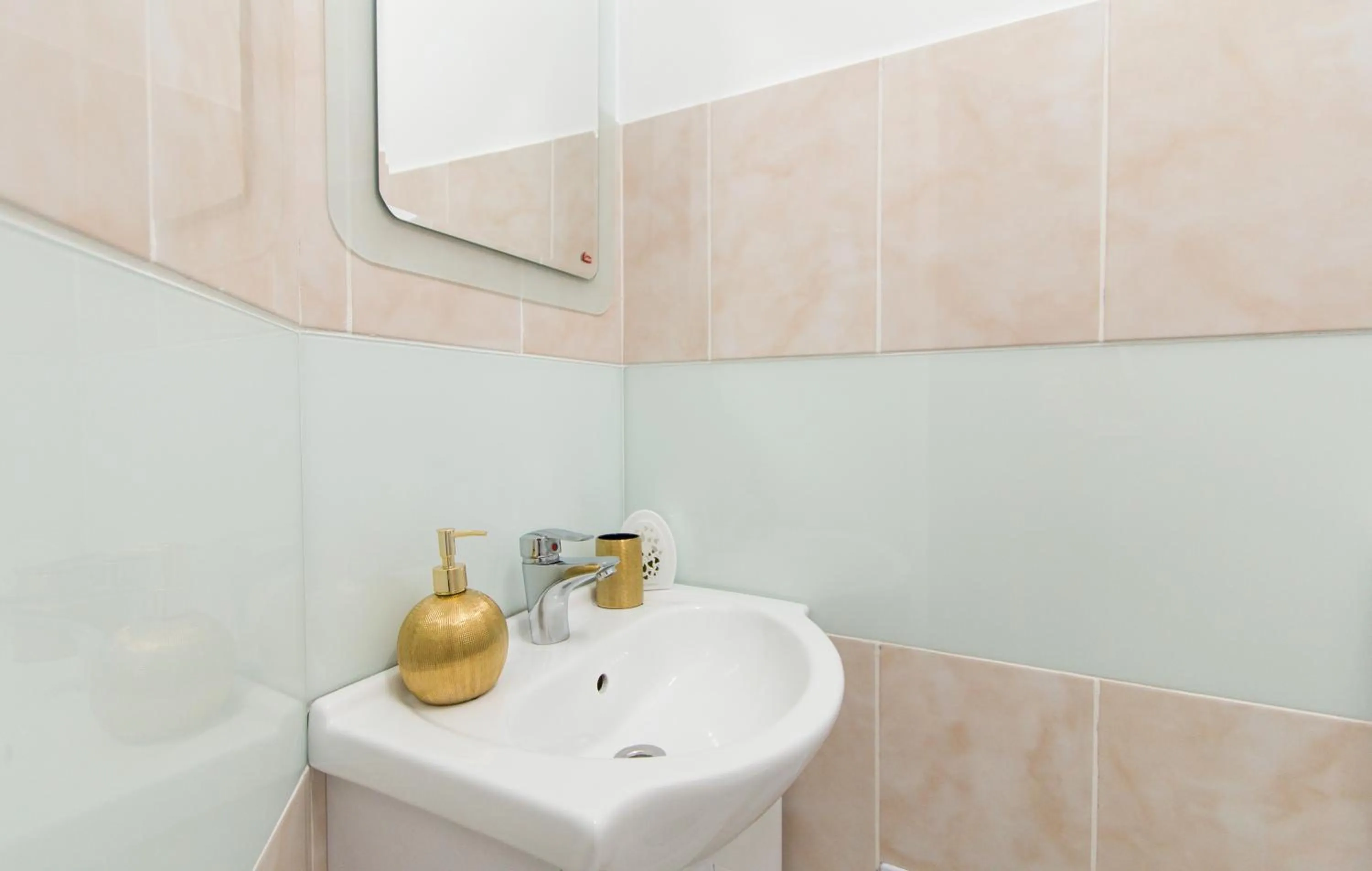 Bathroom in Hotel Jolie Apartments