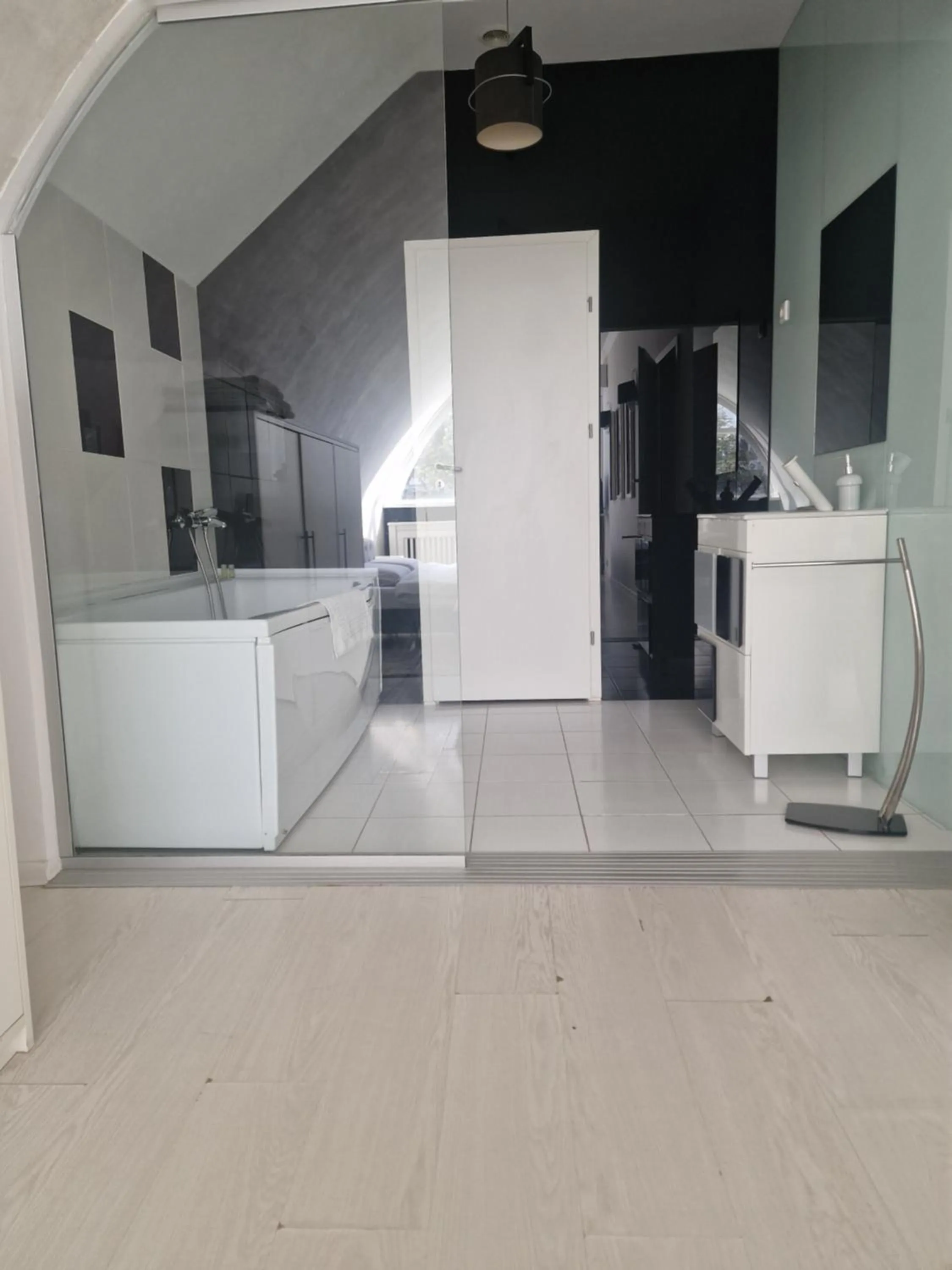 dishwasher in Hotel Jolie Apartments