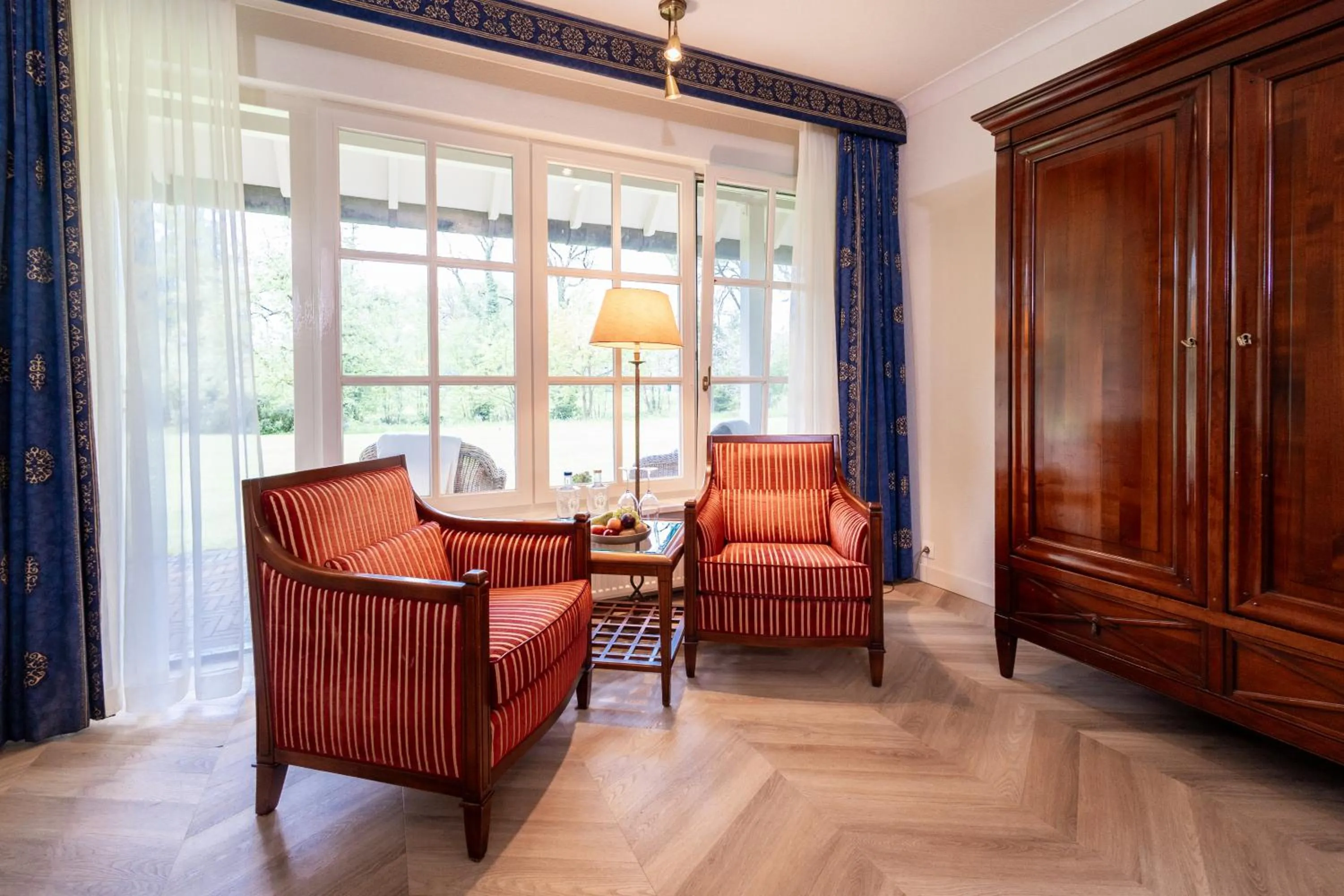 Bedroom in Landhuishotel De Bloemenbeek