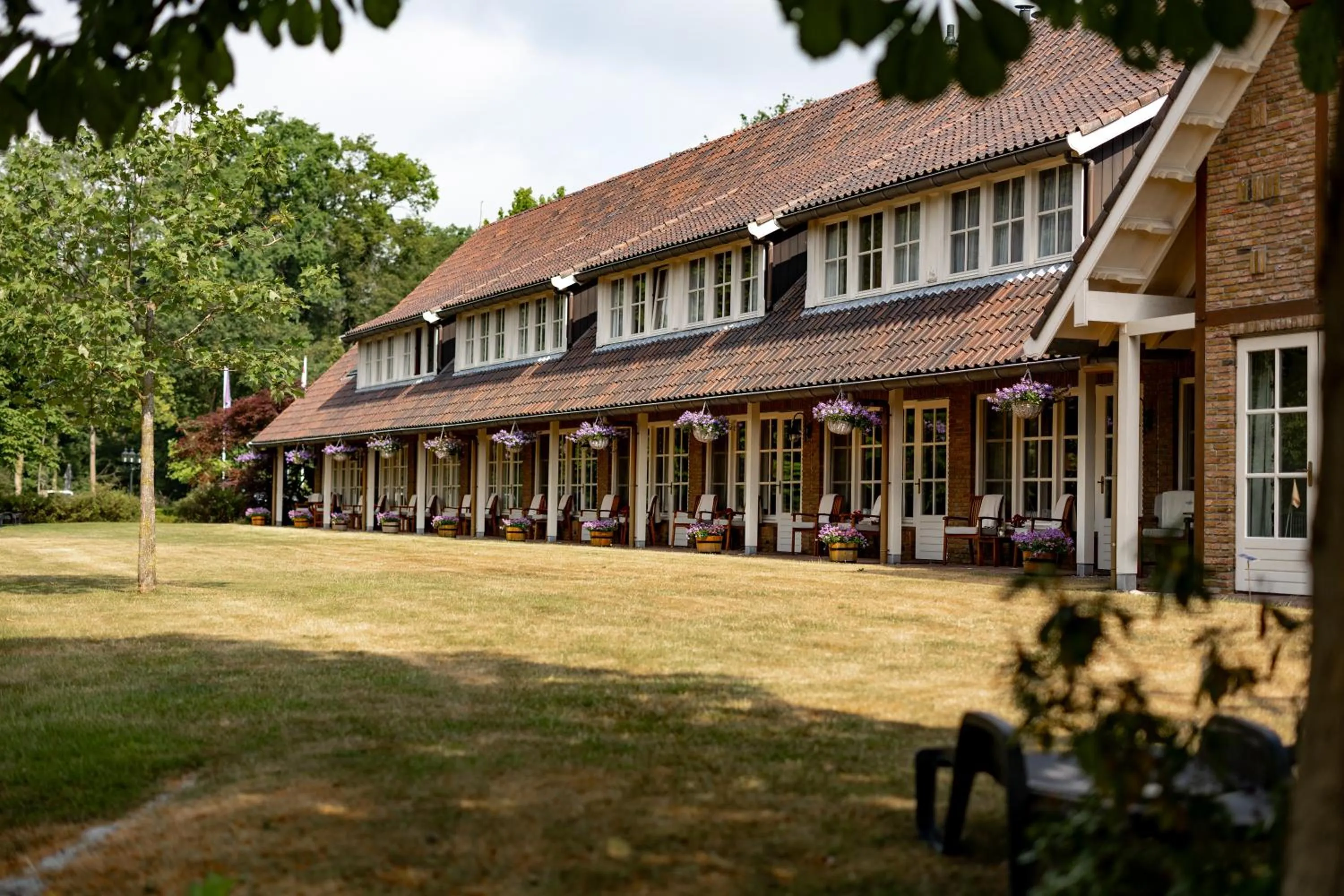Garden in Landhuishotel De Bloemenbeek
