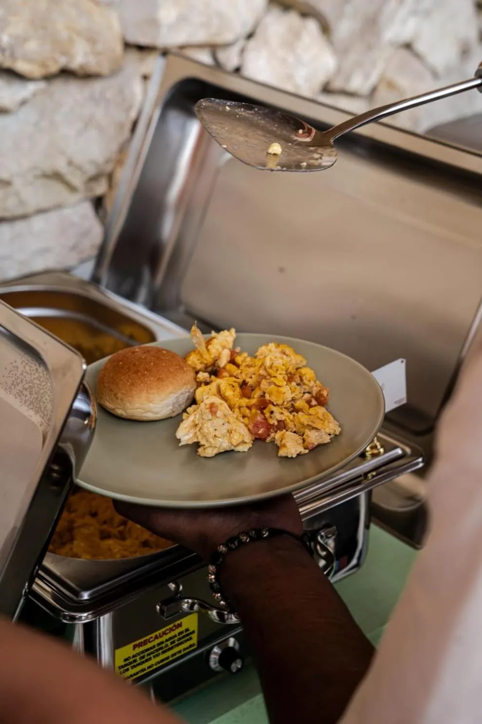 Breakfast in Urbit Social Lofts