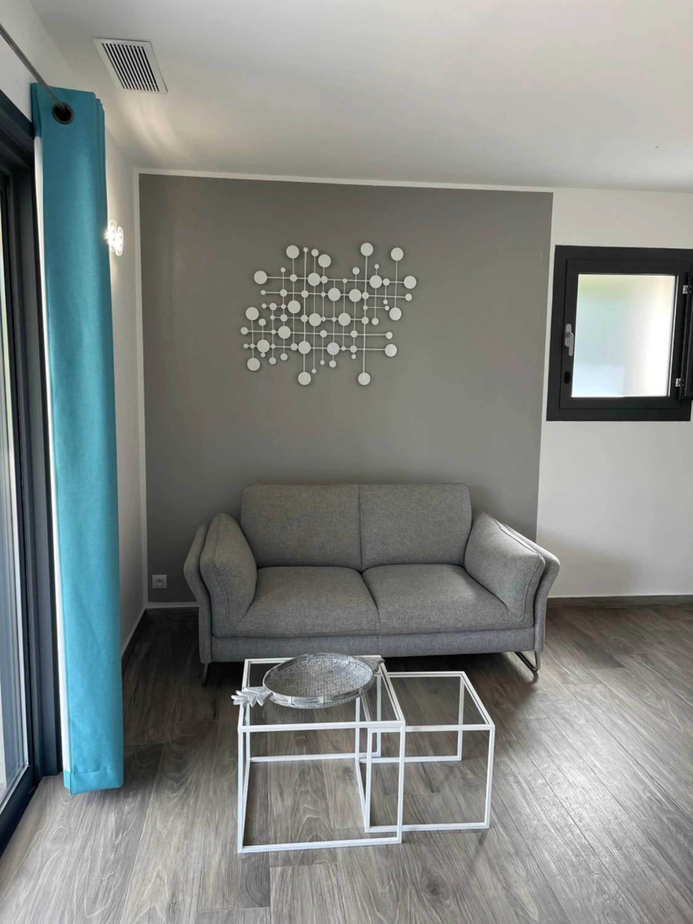 Living room in l'Albitru