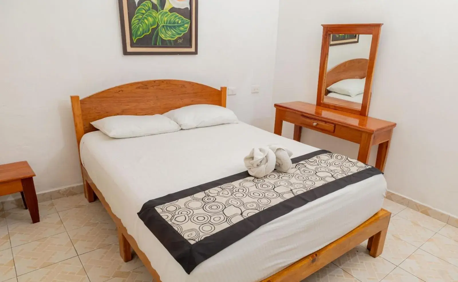 Double Room in Hotel Las Palmas en Laurel Double Room in Hotel Las Palmas en Laurel