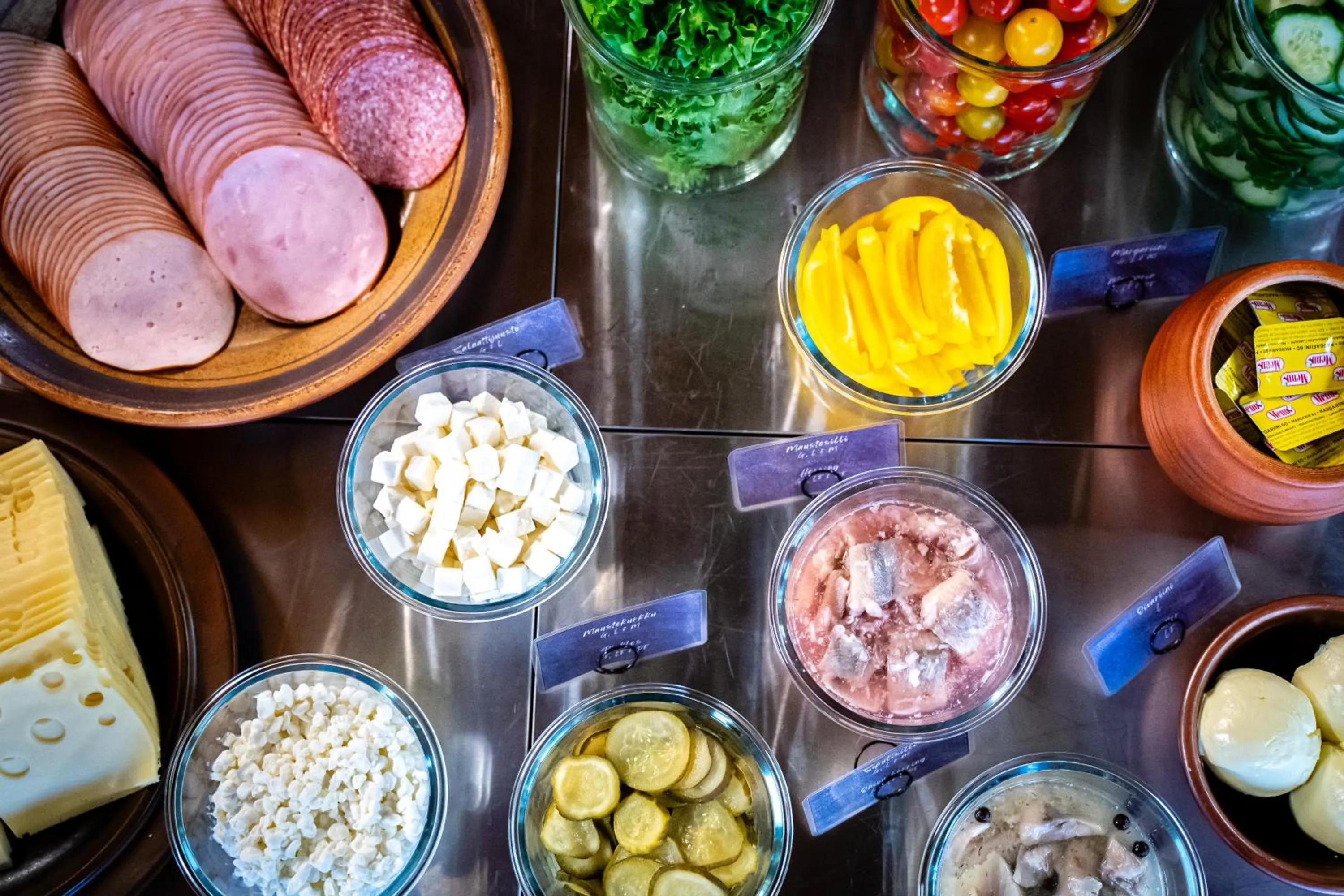 Buffet breakfast in Hotel Pohjankievari