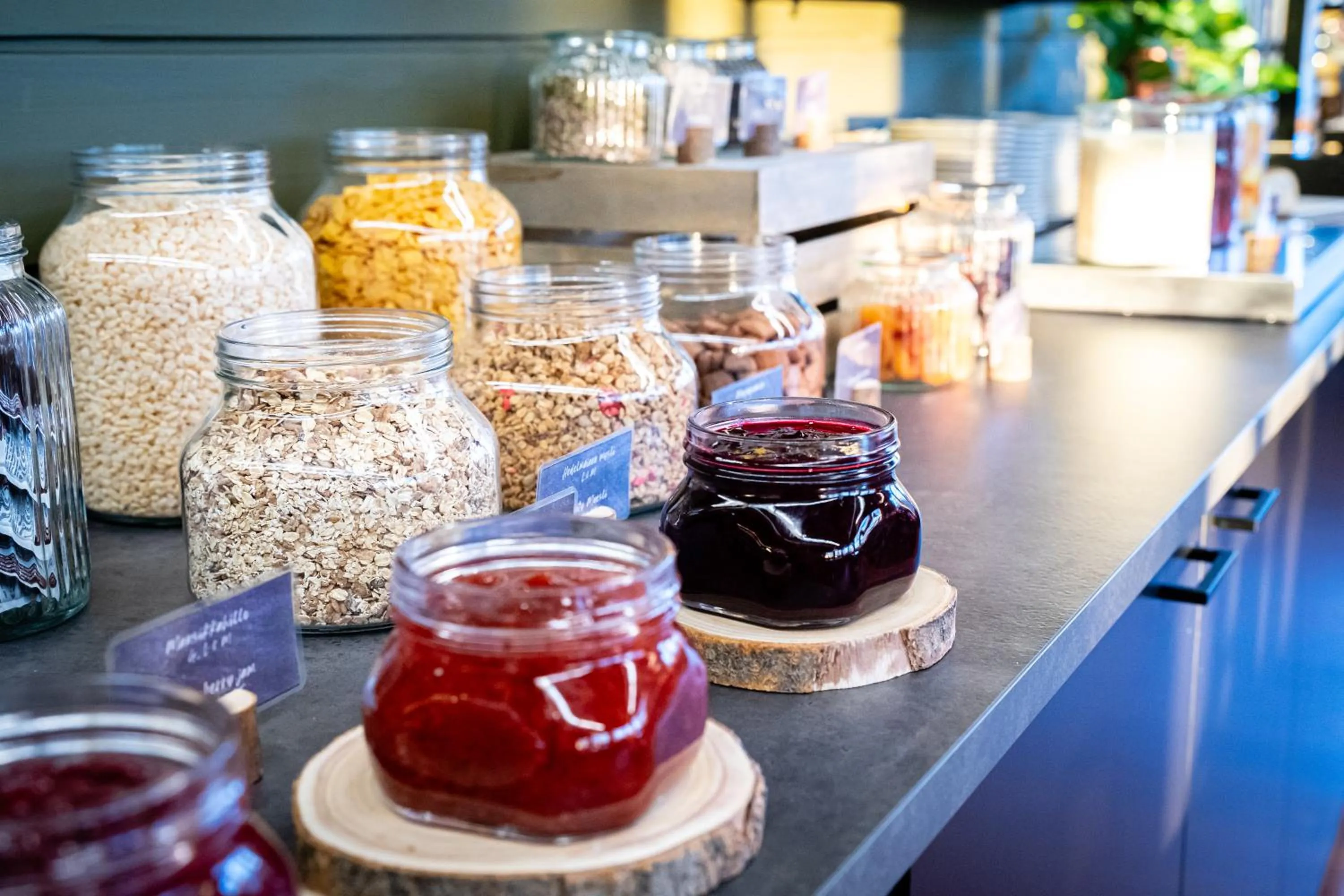 Buffet breakfast in Hotel Pohjankievari