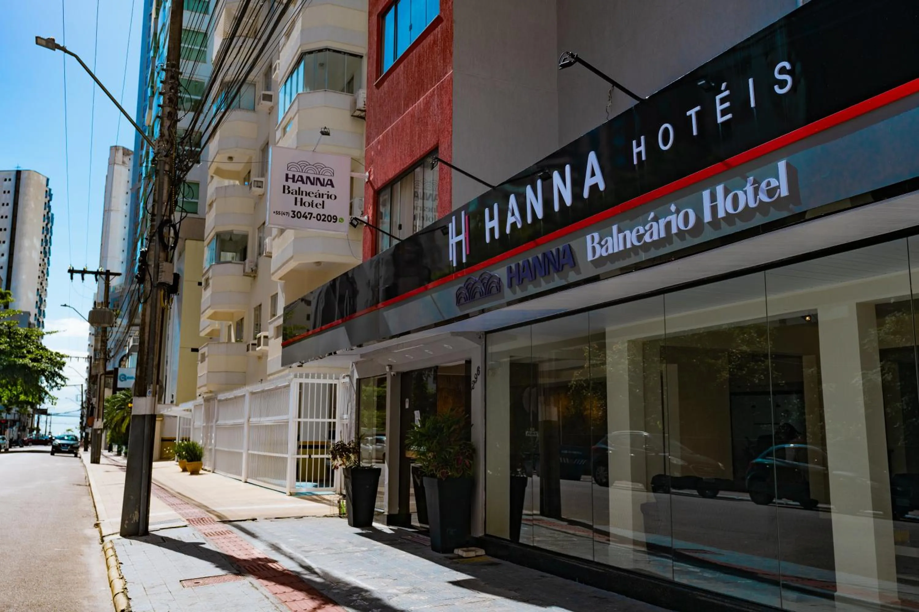 Property building in HANNA Balneário Hotel