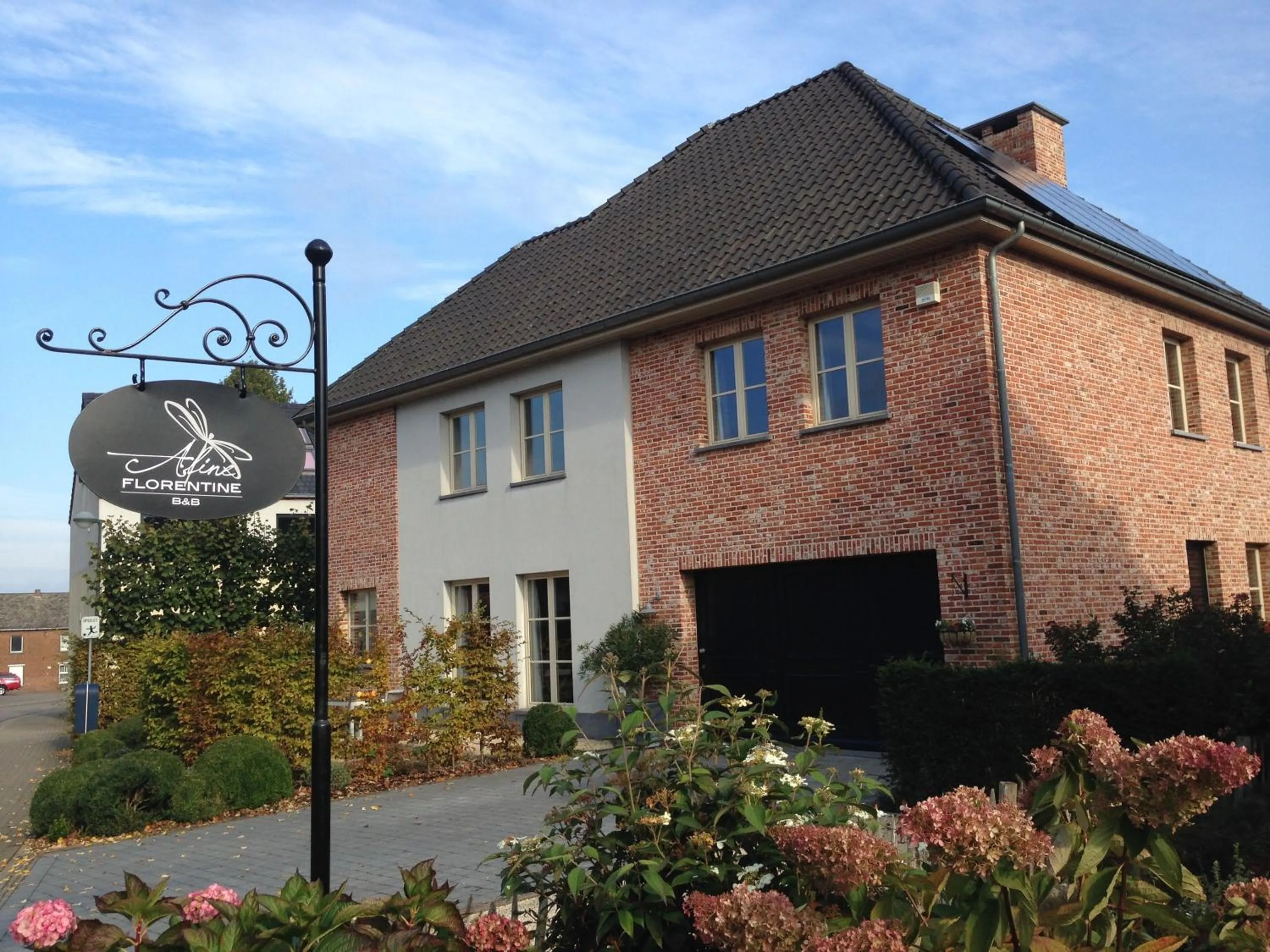 Property logo or sign in B&B Aline Florentine - adults only - Luxury B&B - Chambres d'Hôtes - Zimmer Frei