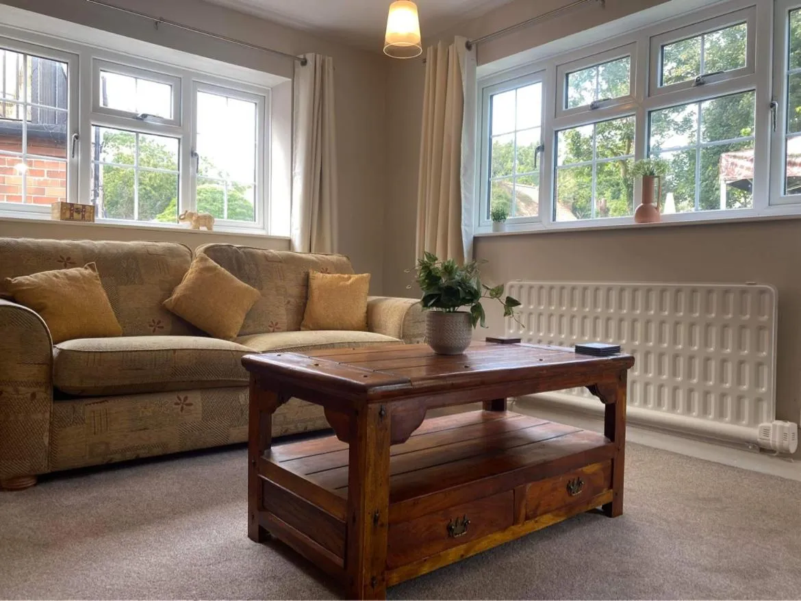 Other in Crown & Anchor