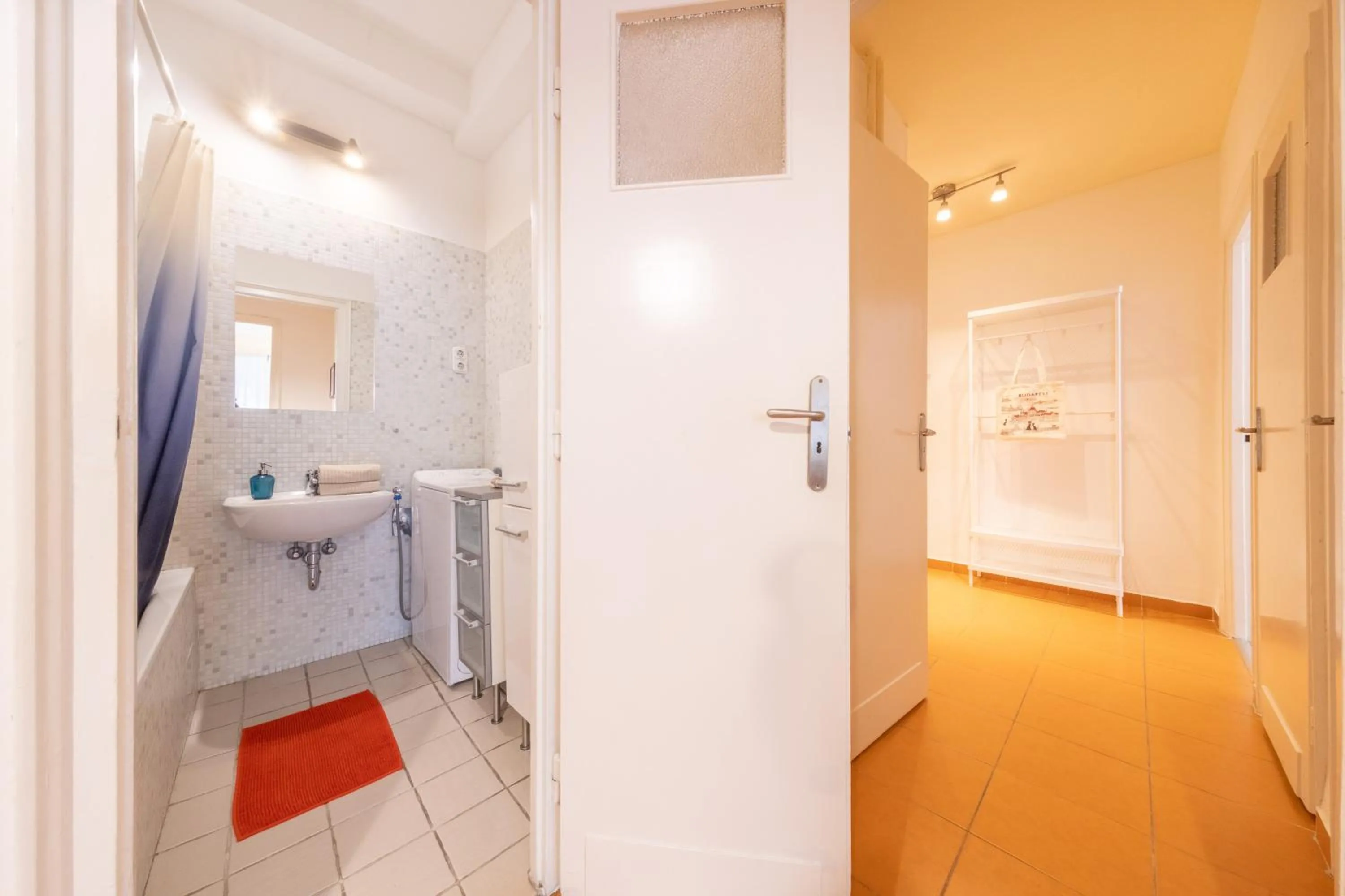 Georgina apartment