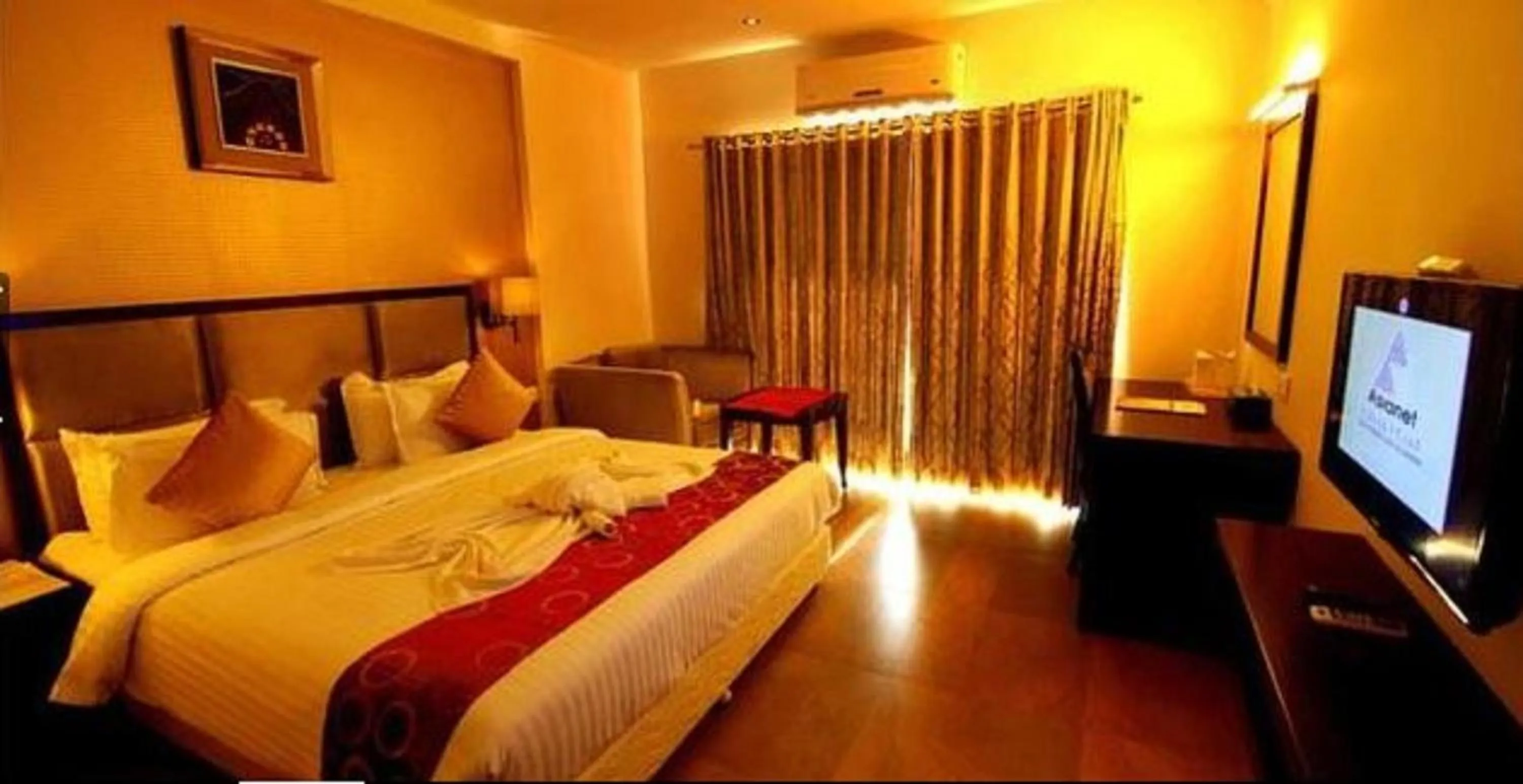 Bedroom, Bed in Paravoor Galaxy Hotel