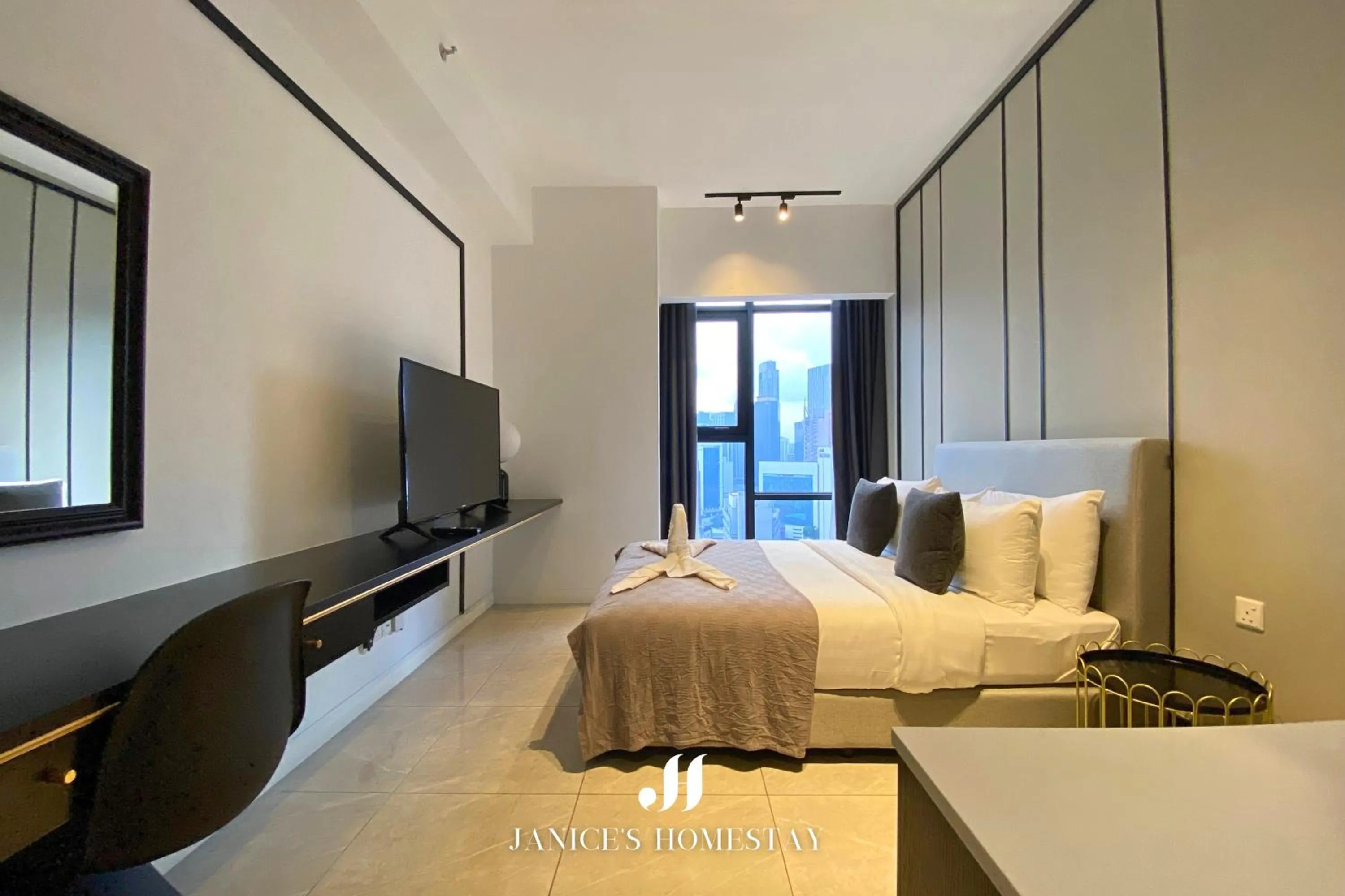 Bed in Axon Residences Bukit Bintang by Janice's Homestay